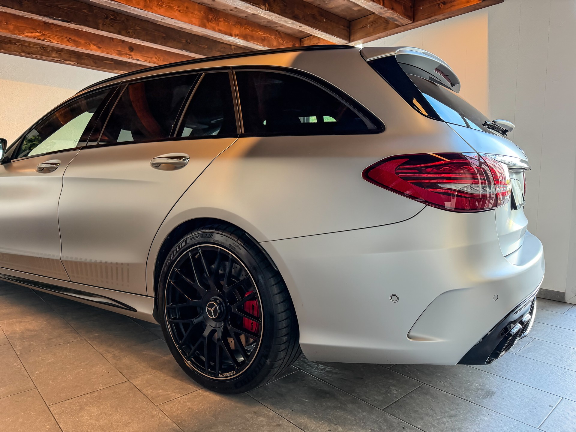 MERCEDES-BENZ C 63 S AMG-image-7