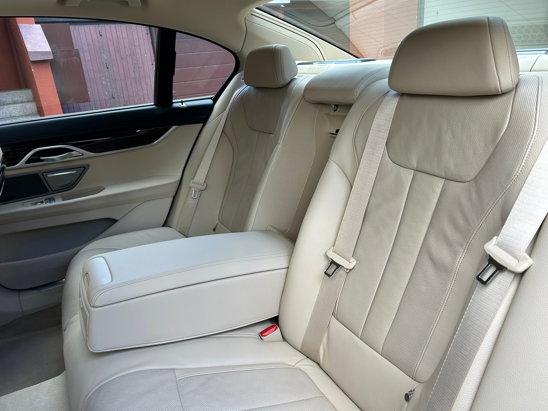 BMW 730d xDrive Steptronic-image-10