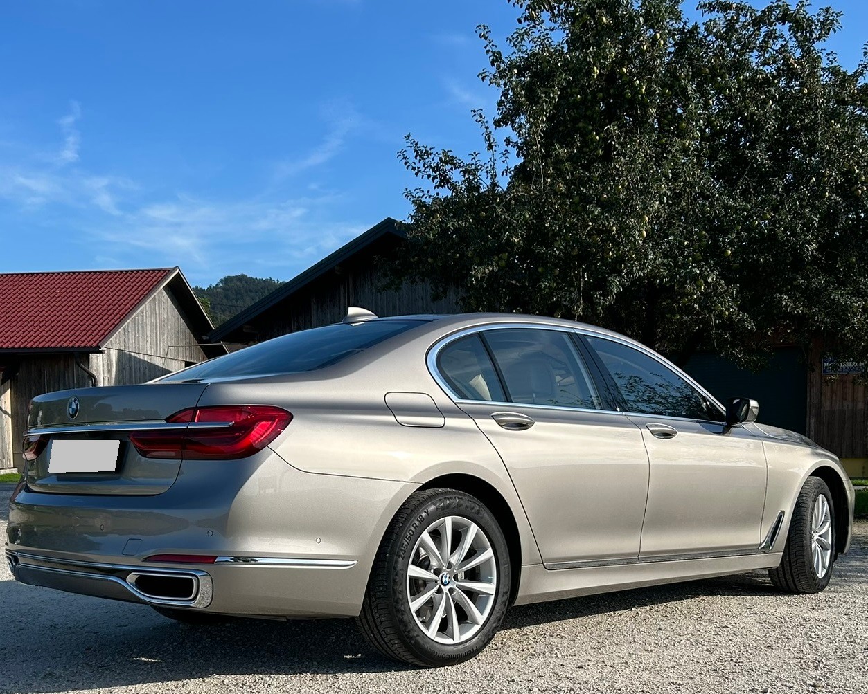 BMW 730d xDrive Steptronic-image-2