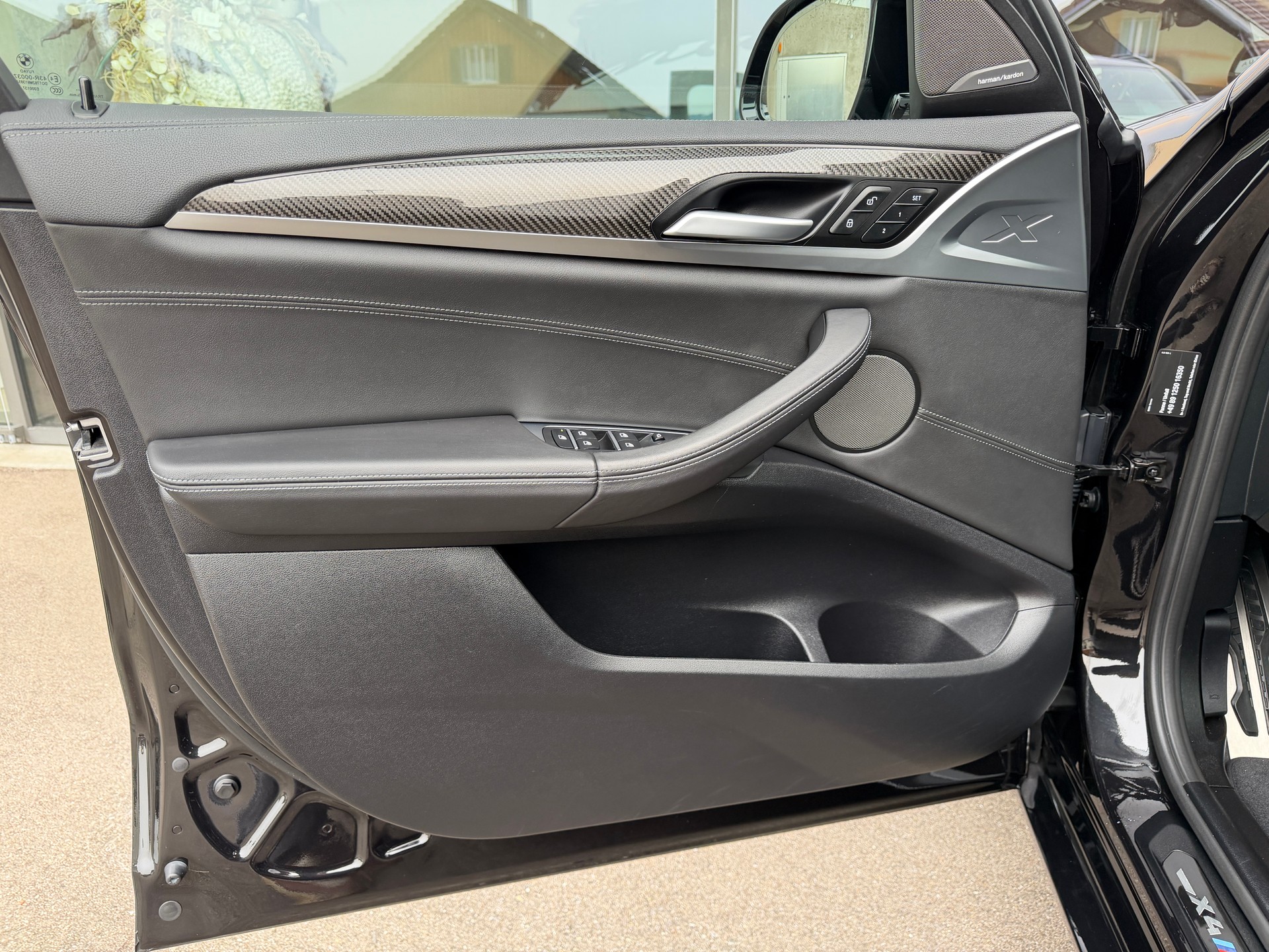 BMW X4M xDrive M Competition Steptronic-image-12