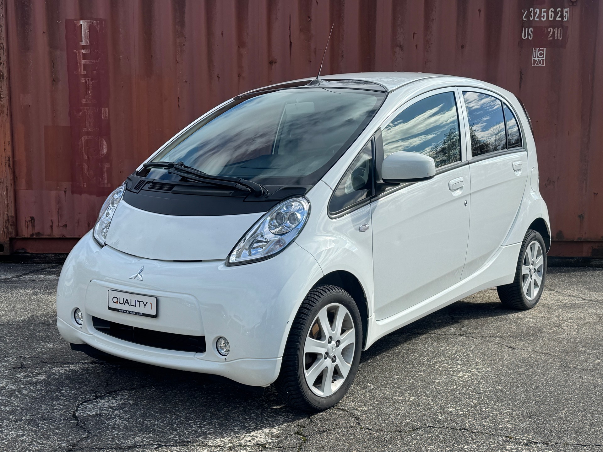 MITSUBISHI i-MiEV City Car Elektro Style