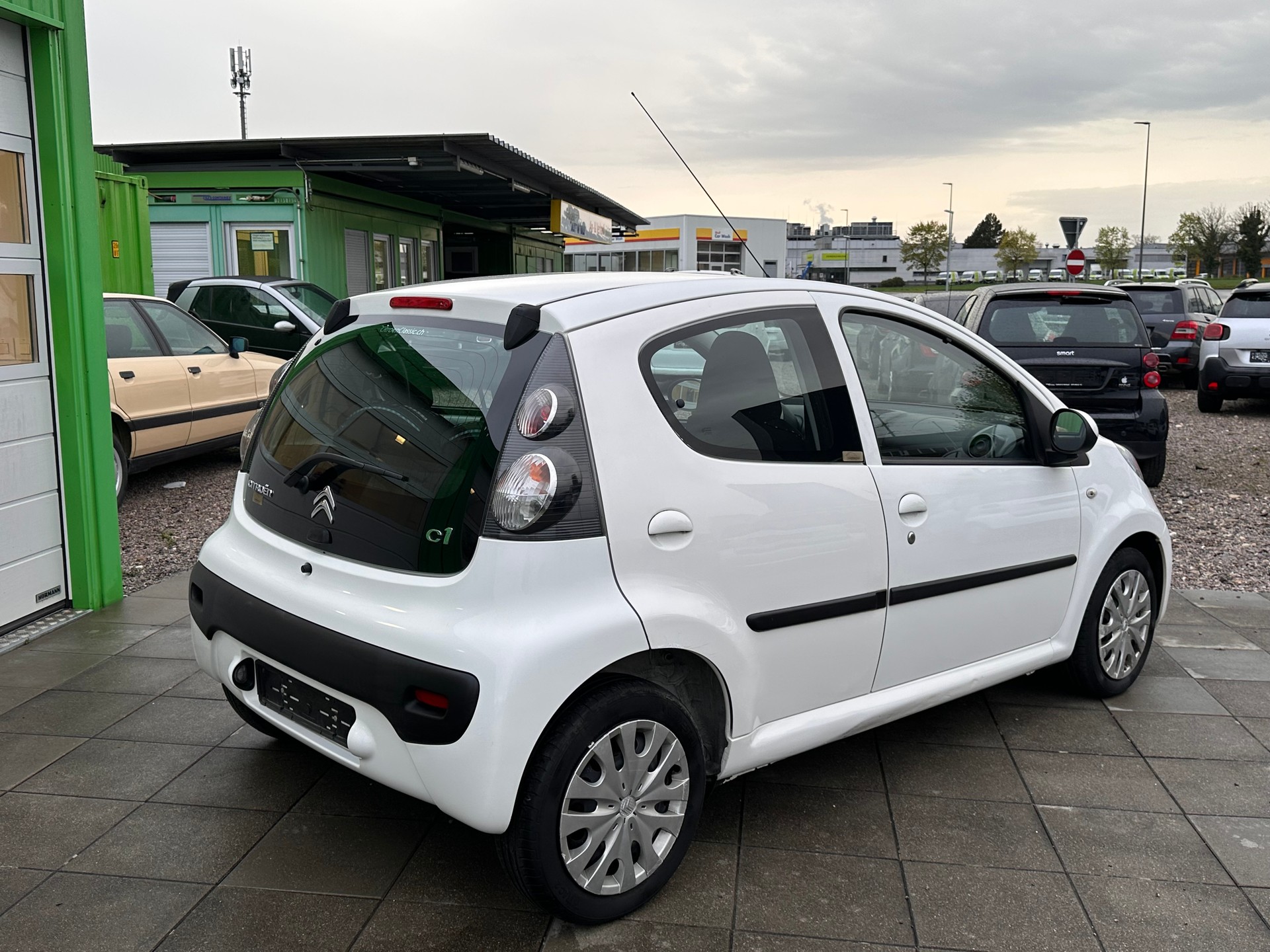 CITROEN C1 1.0i Séduction EGS-image-9