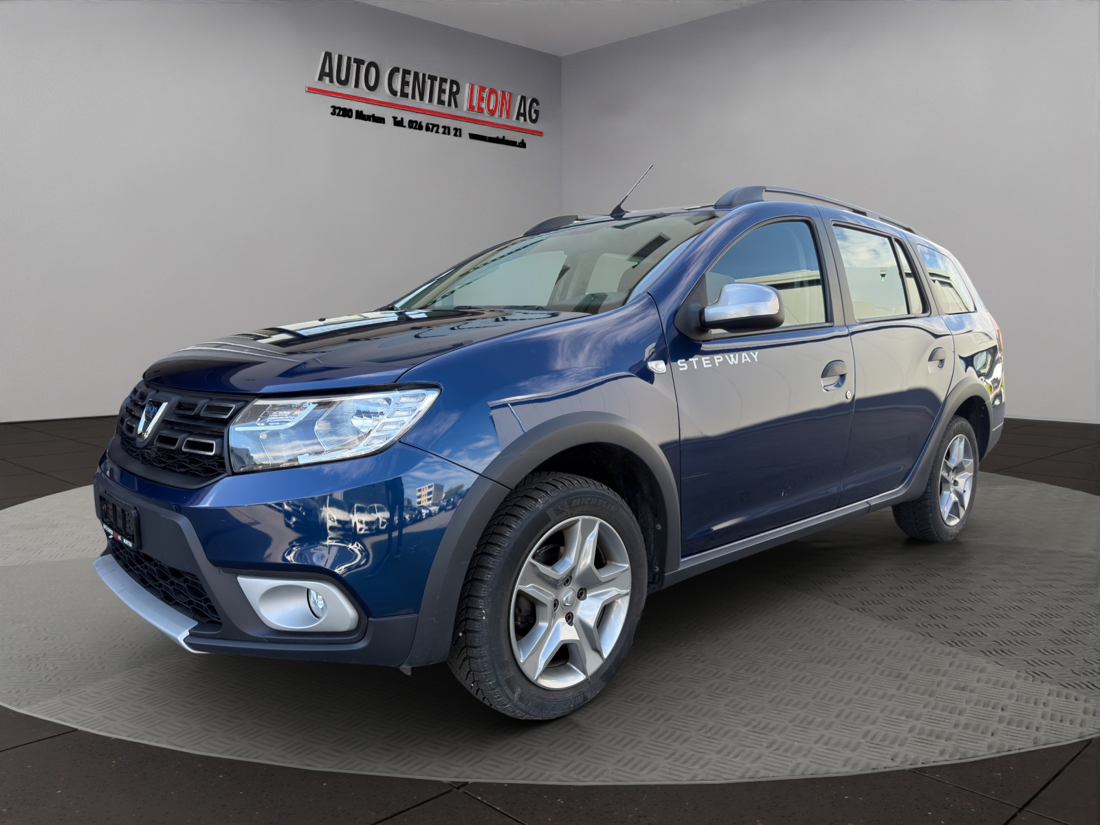 DACIA Logan MCV 0.9 Stepway-showroom-element-1