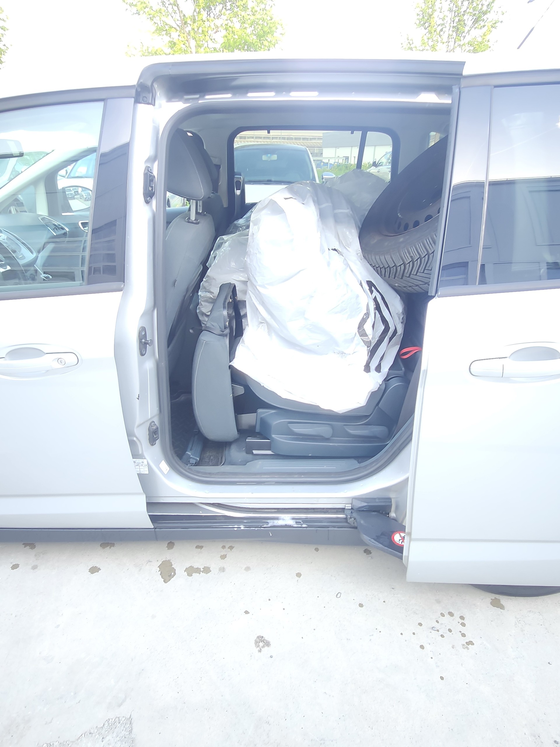 FORD Grand C-Max 1.0 SCTi Titanium-image-5