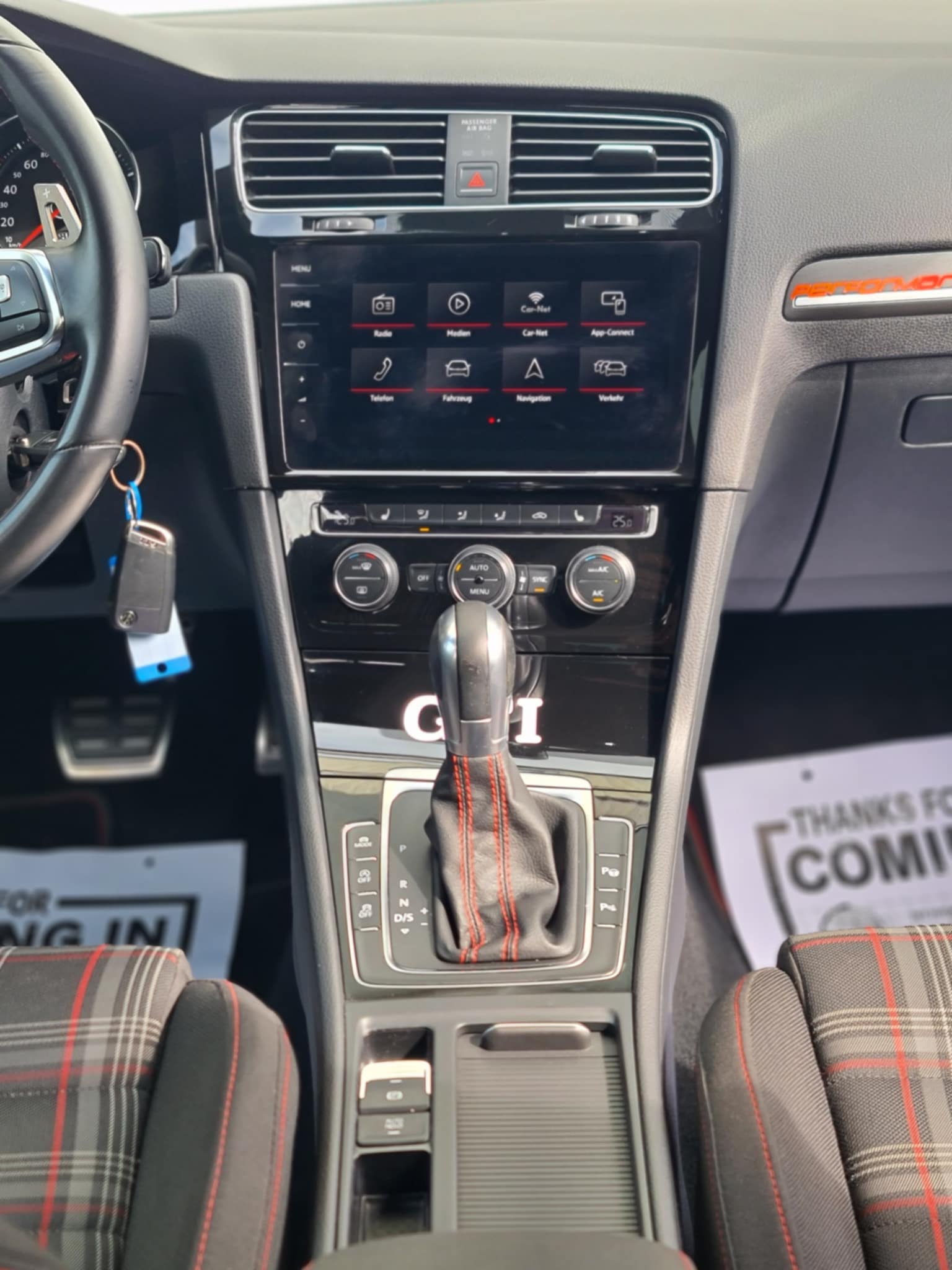 VW Golf 2.0 TSI GTI DSG-image-14