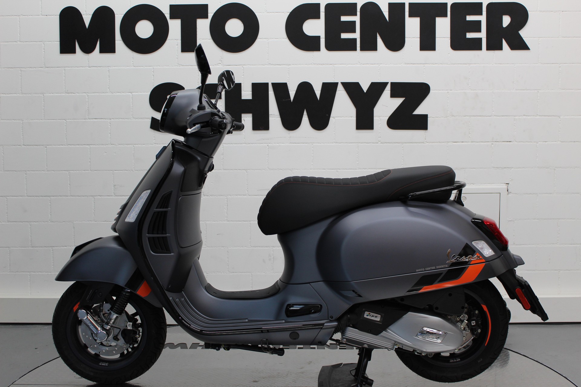PIAGGIO Vespa GTS 125 Super Sport RST E5+-image-3