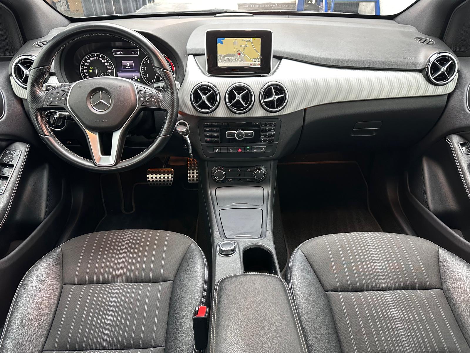 MERCEDES-BENZ B 200 7G-DCT-image-7