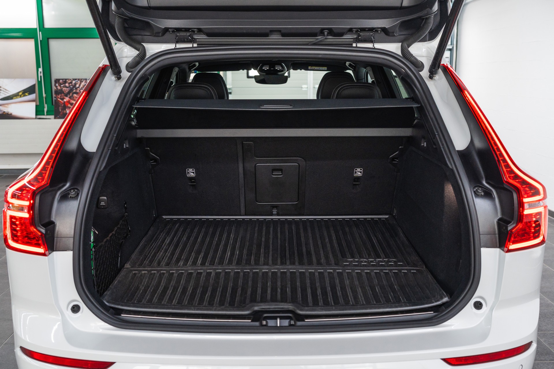 VOLVO XC60 T8 eAWD PluginHybrid Polestar Geartronic-image-20