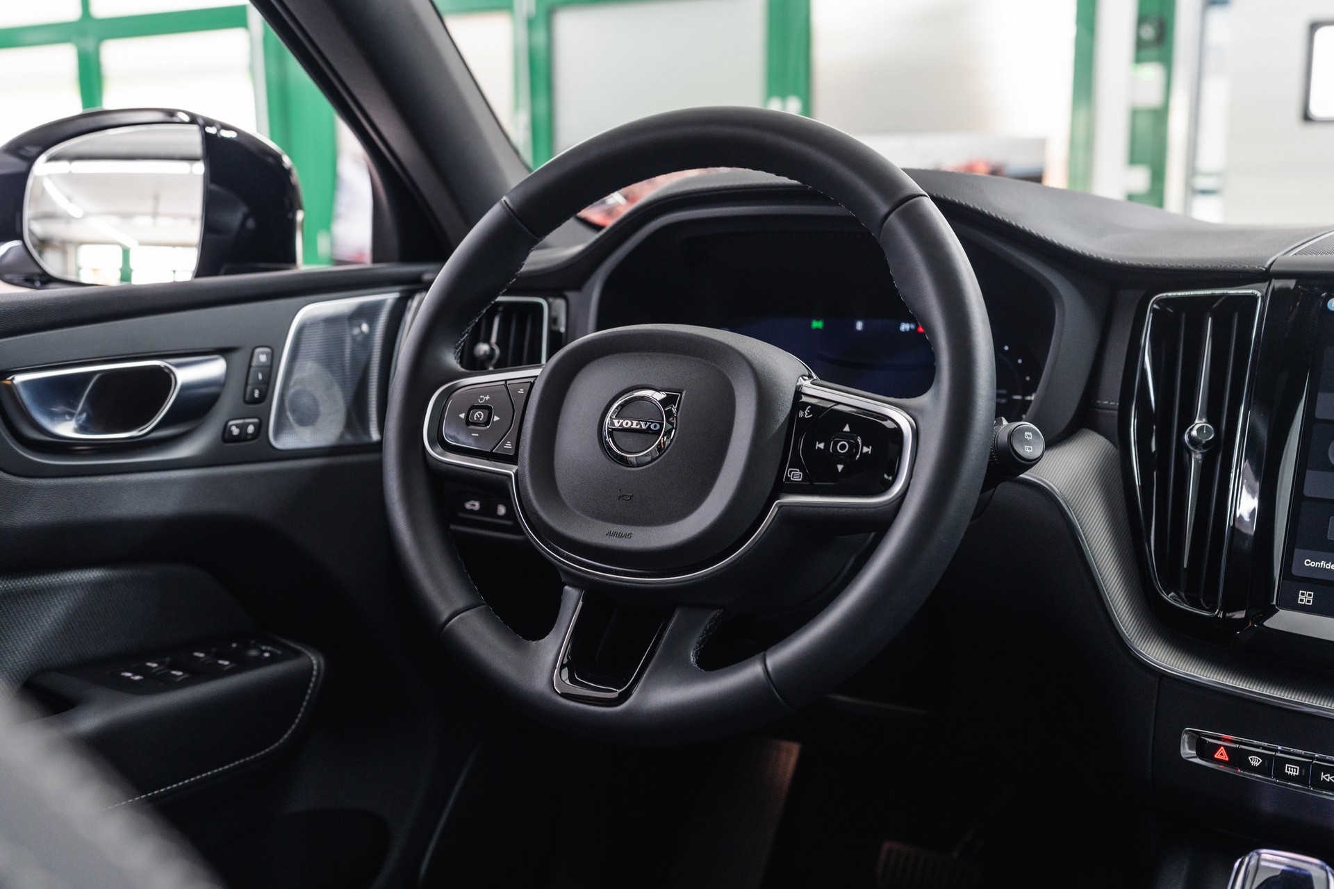 VOLVO XC60 T8 eAWD PluginHybrid Polestar Geartronic-image-14