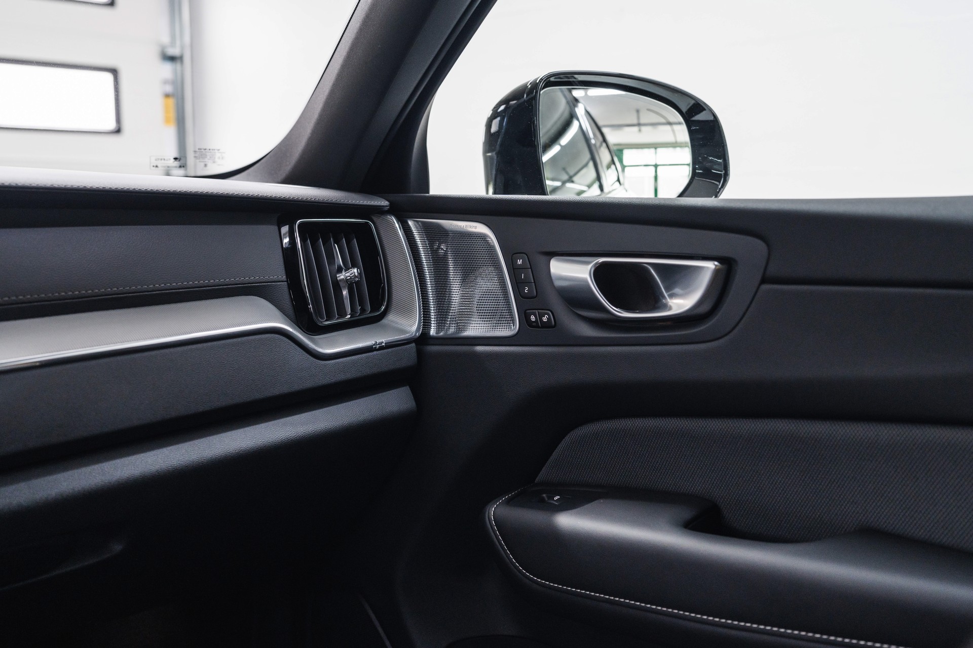 VOLVO XC60 T8 eAWD PluginHybrid Polestar Geartronic-image-10