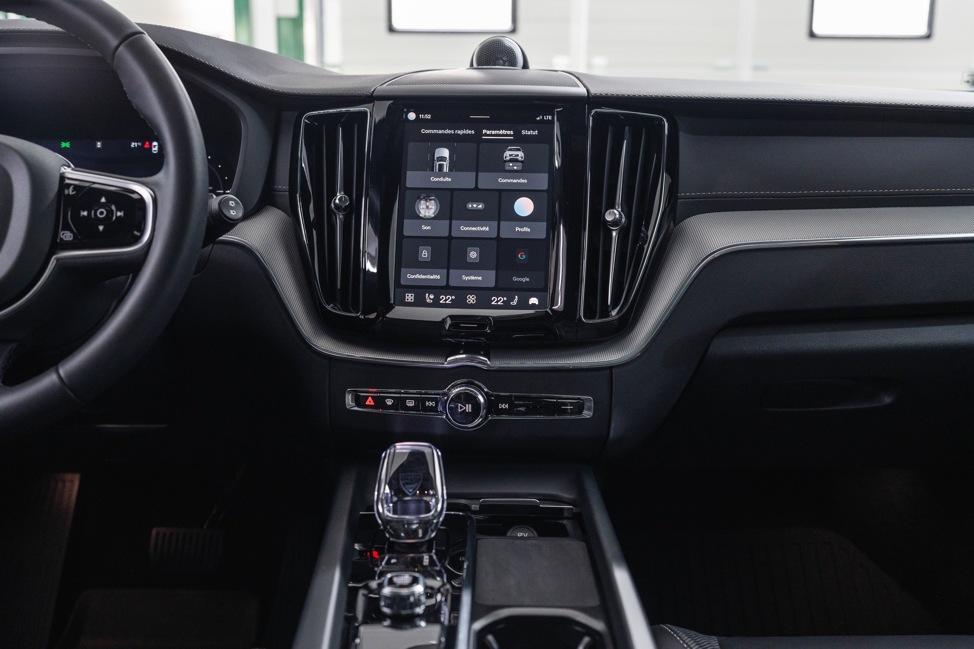 VOLVO XC60 T8 eAWD PluginHybrid Polestar Geartronic-image-16