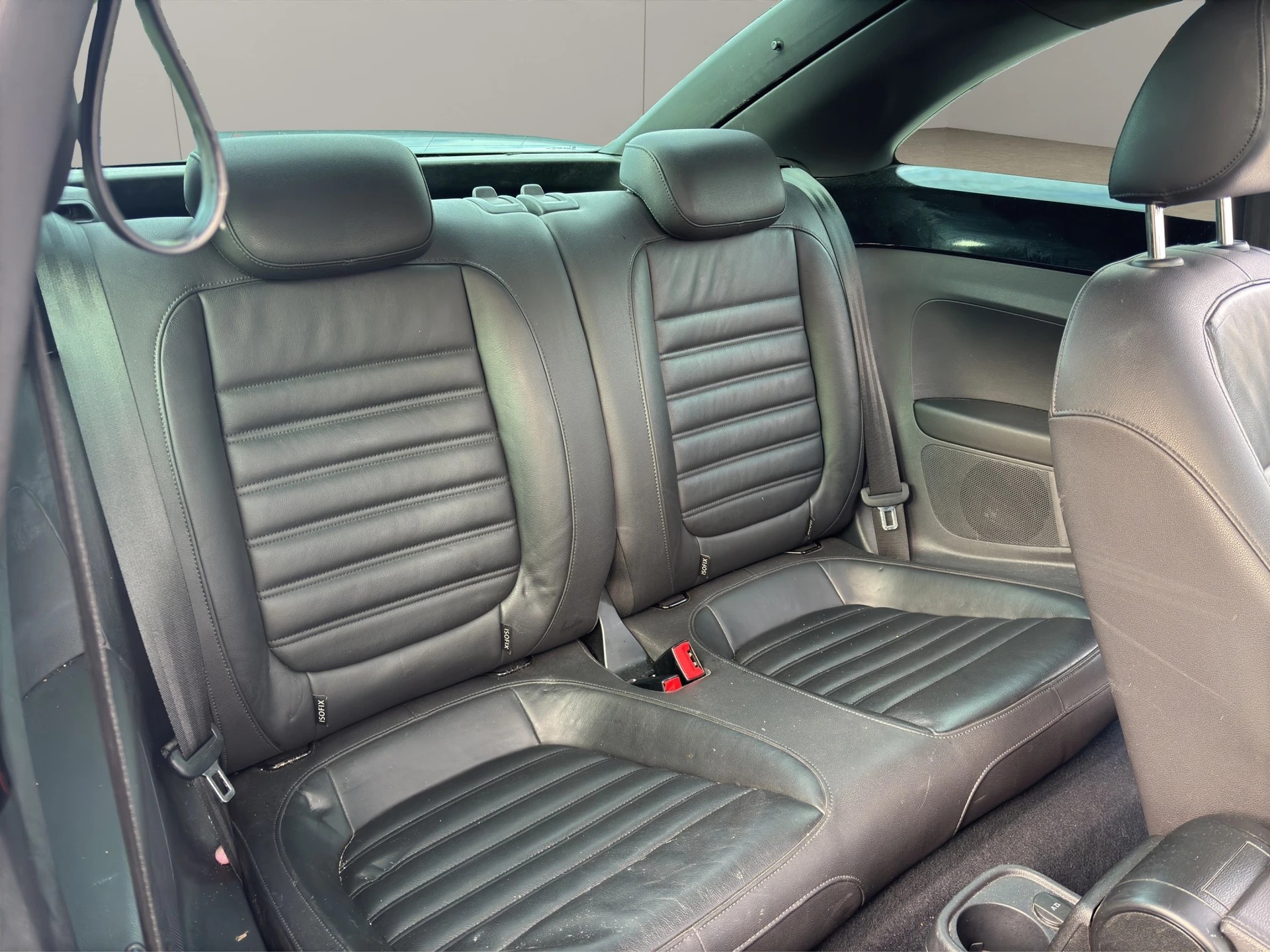 VW Beetle 2.0 TSI Sport DSG-image-22