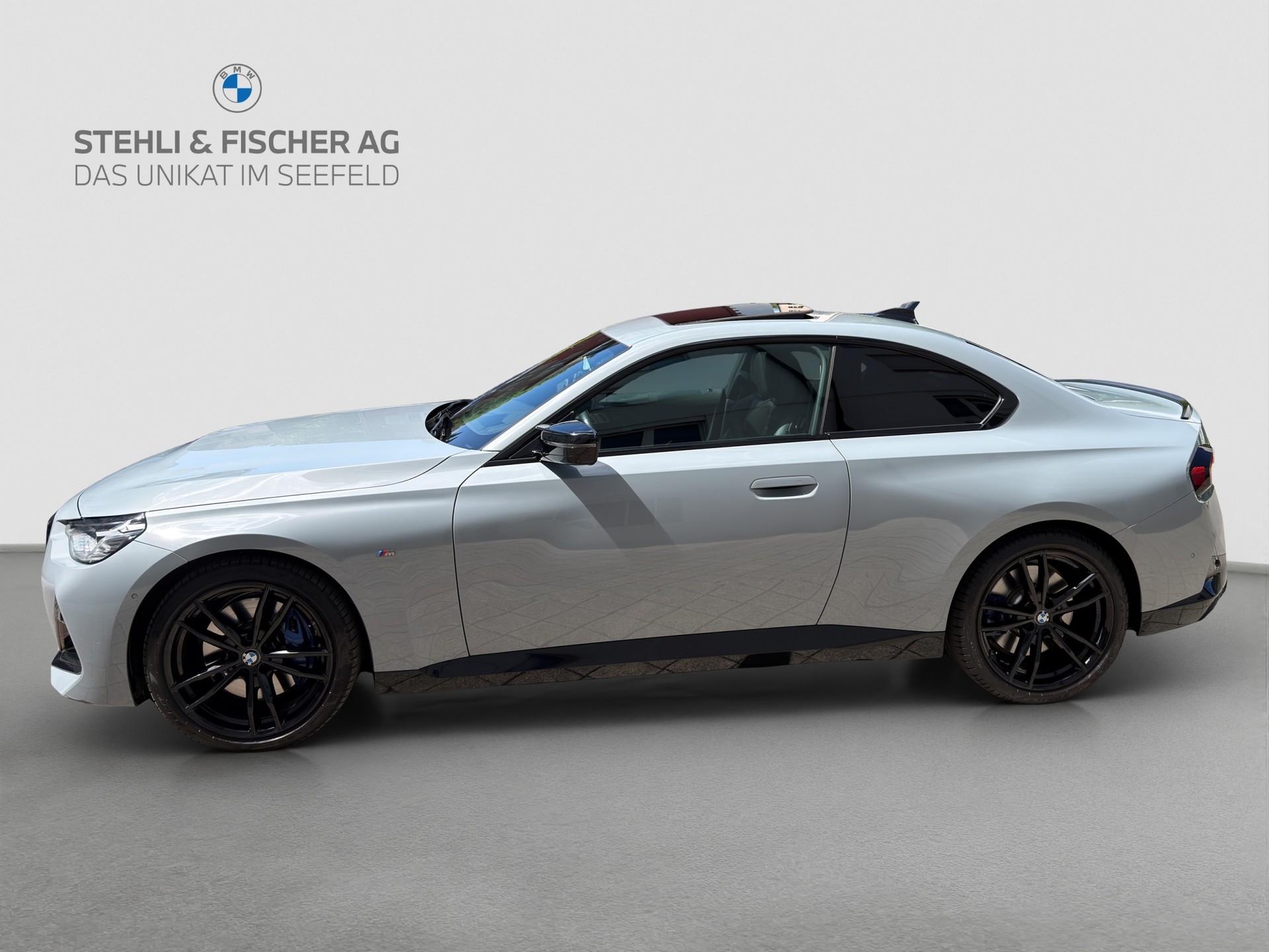 BMW M240i xDrive Steptronic-image-4