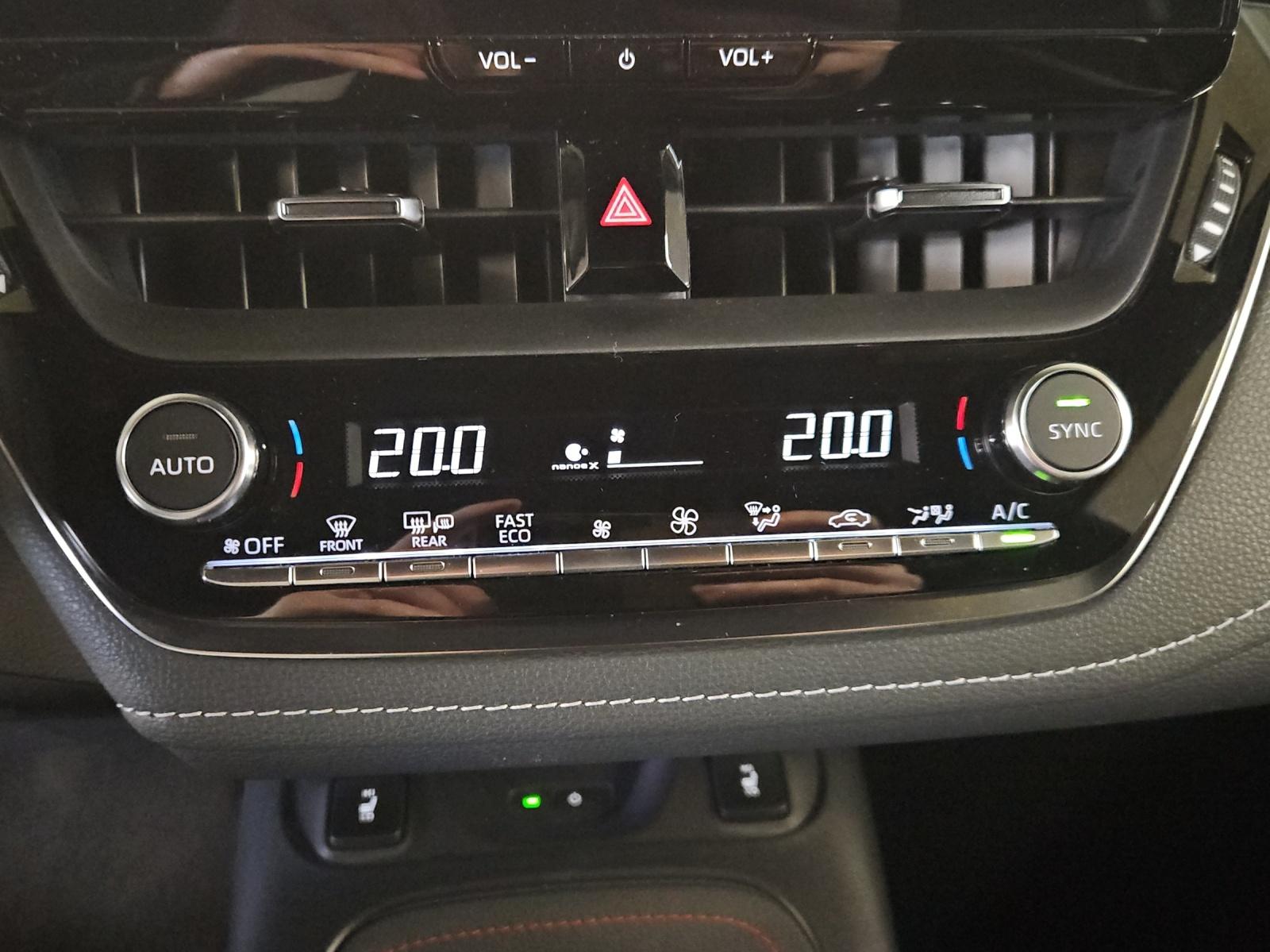 TOYOTA Corolla Touring Sports 2.0 HSD GR Sport-image-18