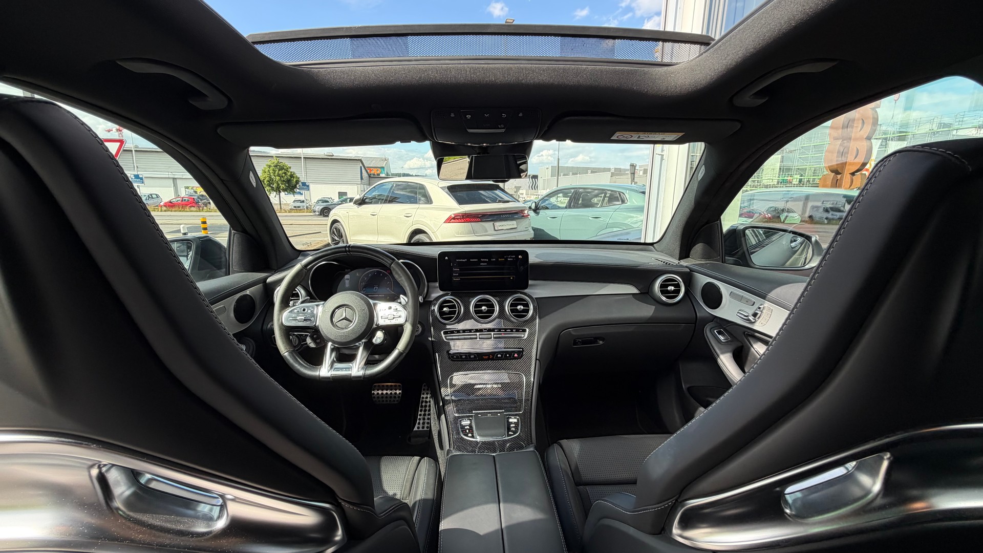 MERCEDES-BENZ GLC 63 S AMG 4Matic 9G-Tronic-image-16