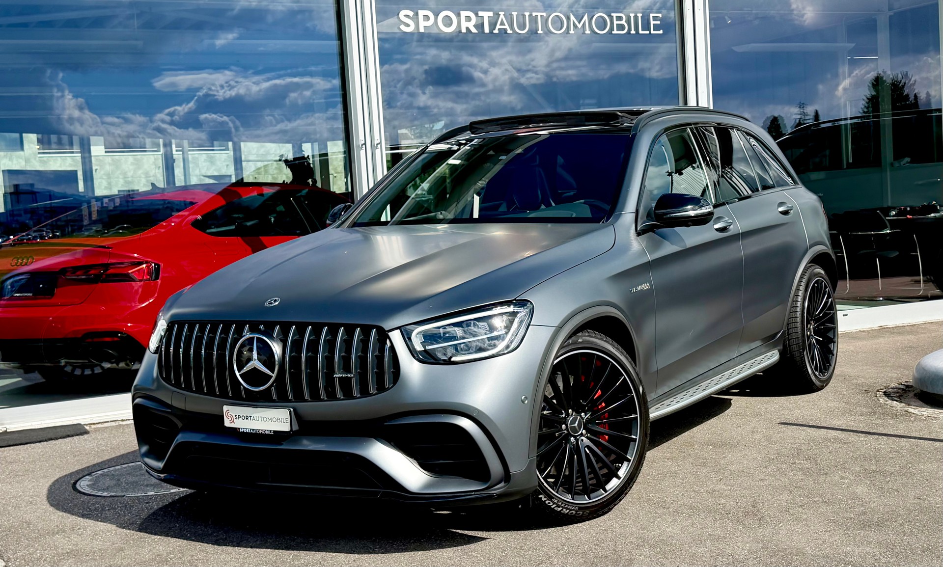 MERCEDES-BENZ GLC 63 S AMG 4Matic 9G-Tronic-showroom-element-1