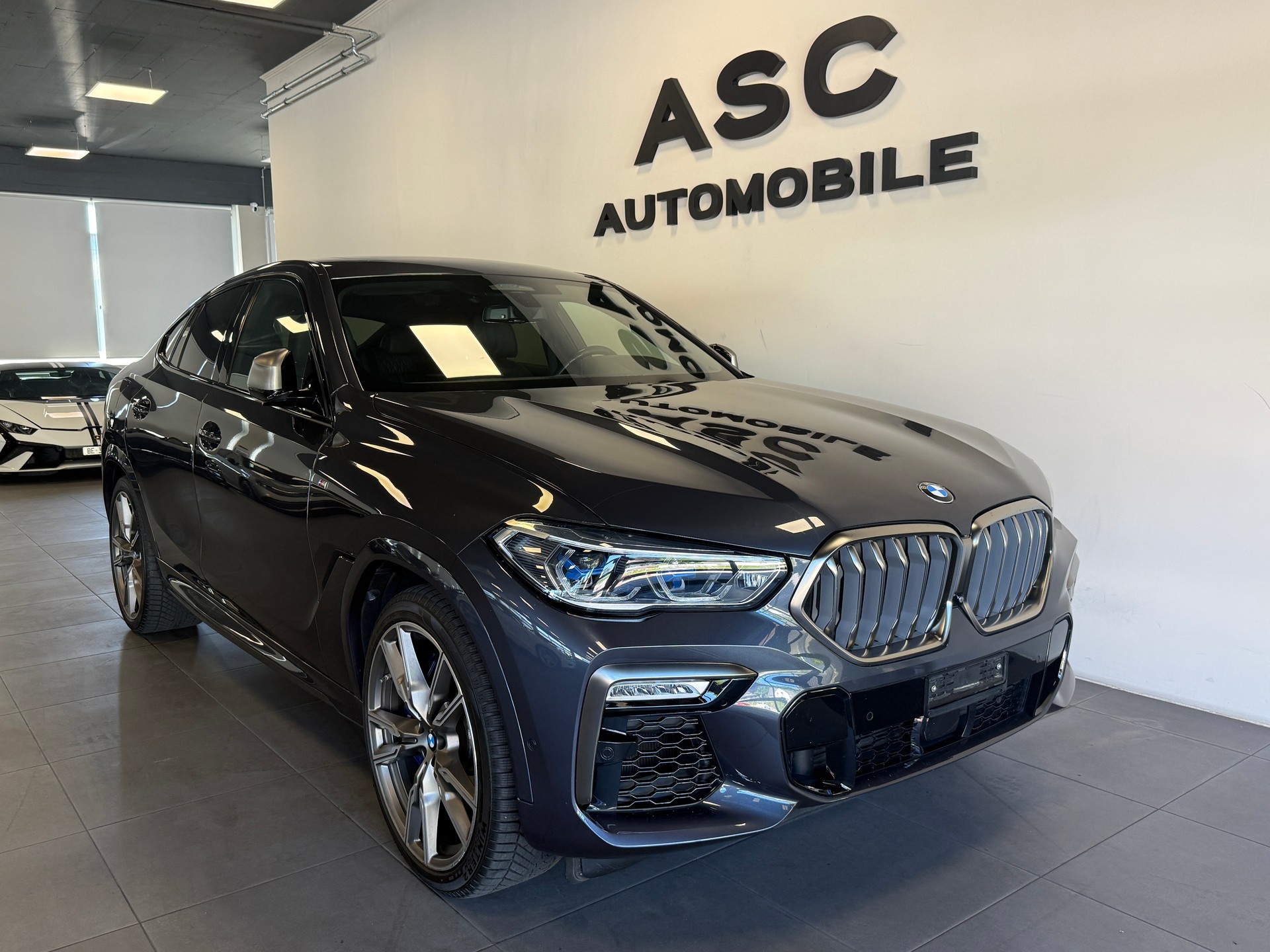 BMW X6 M50i Steptronic M-Sport G06 CH