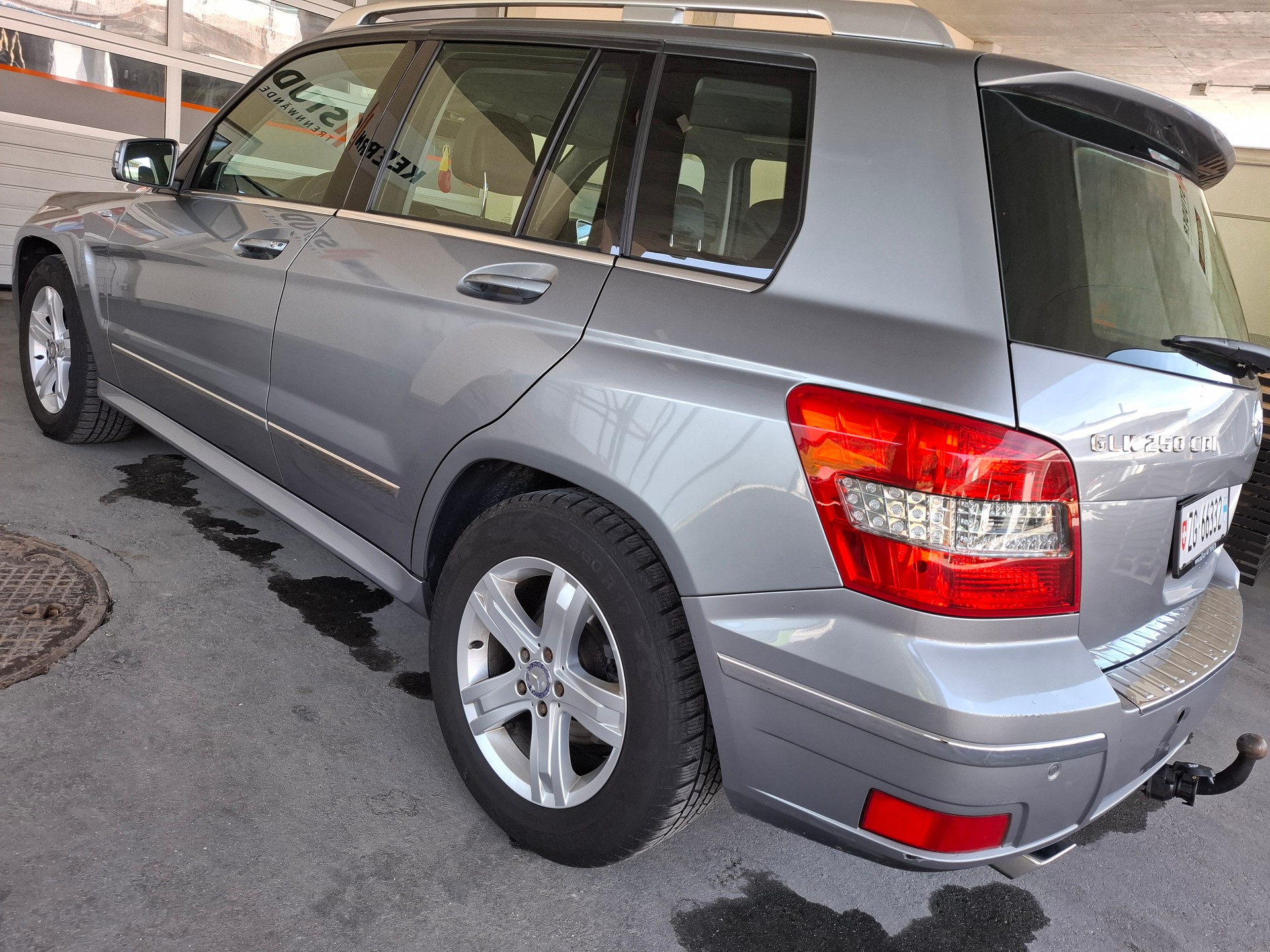 MERCEDES-BENZ GLK 250 CDI BlueEfficiency 4Matic 7G-Tronic-image-5