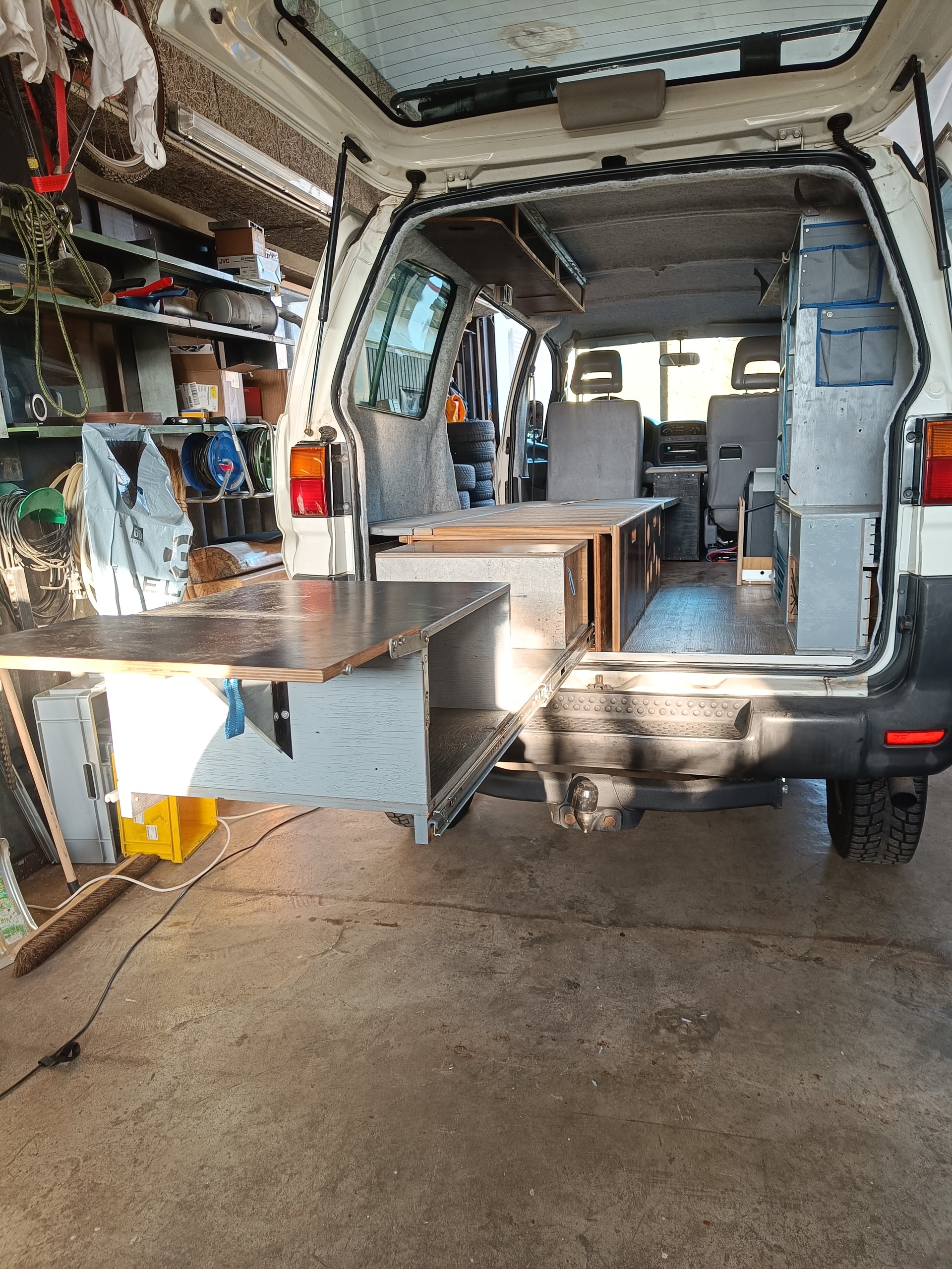MITSUBISHI 2.4 16V 4x4-image-3