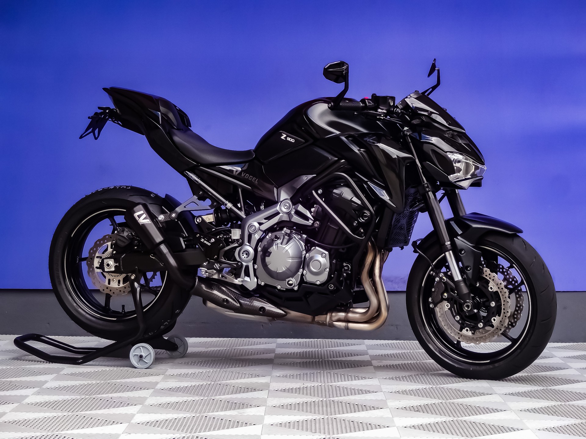 KAWASAKI Z 900-image-0