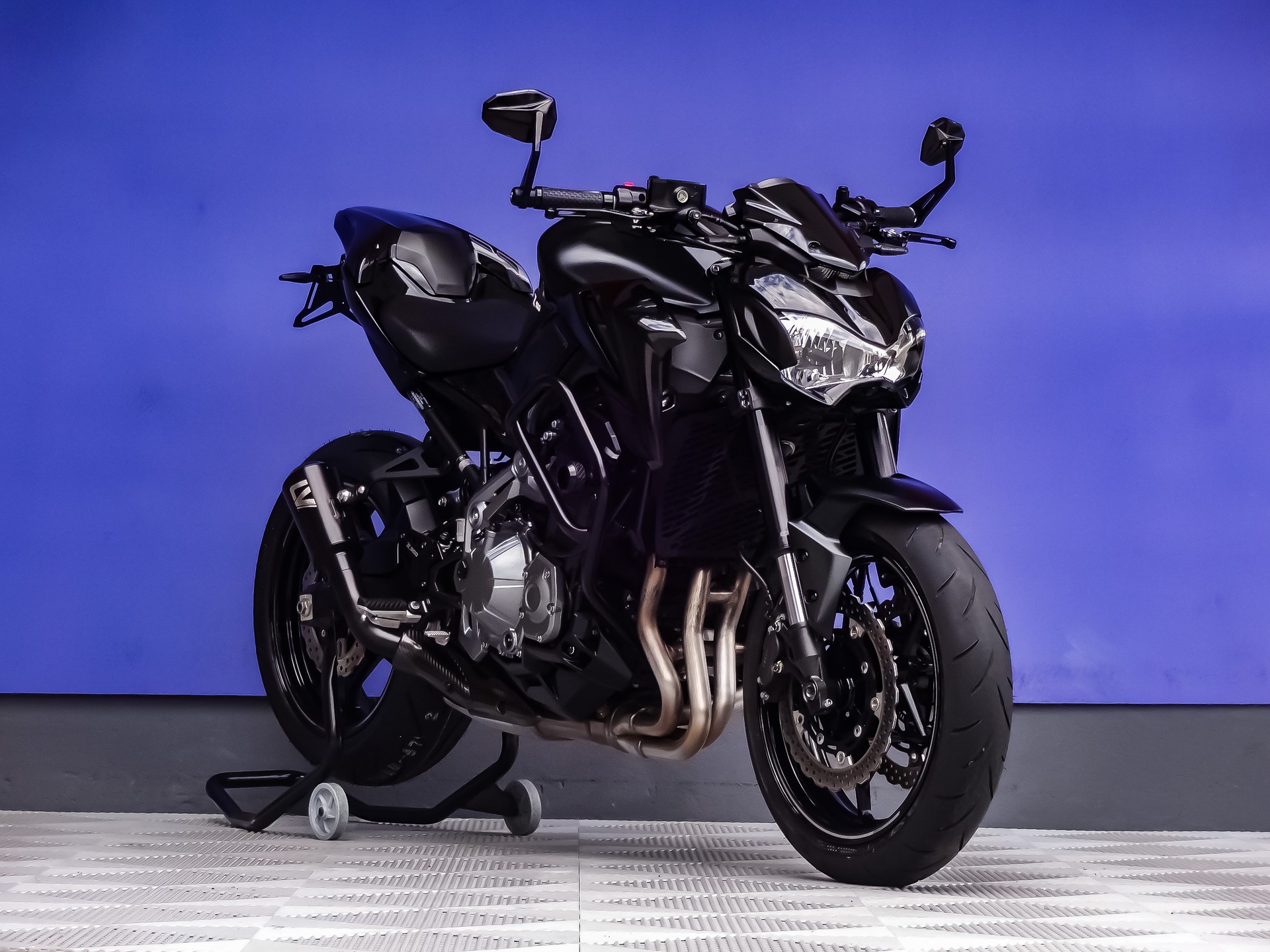 KAWASAKI Z 900-image-1