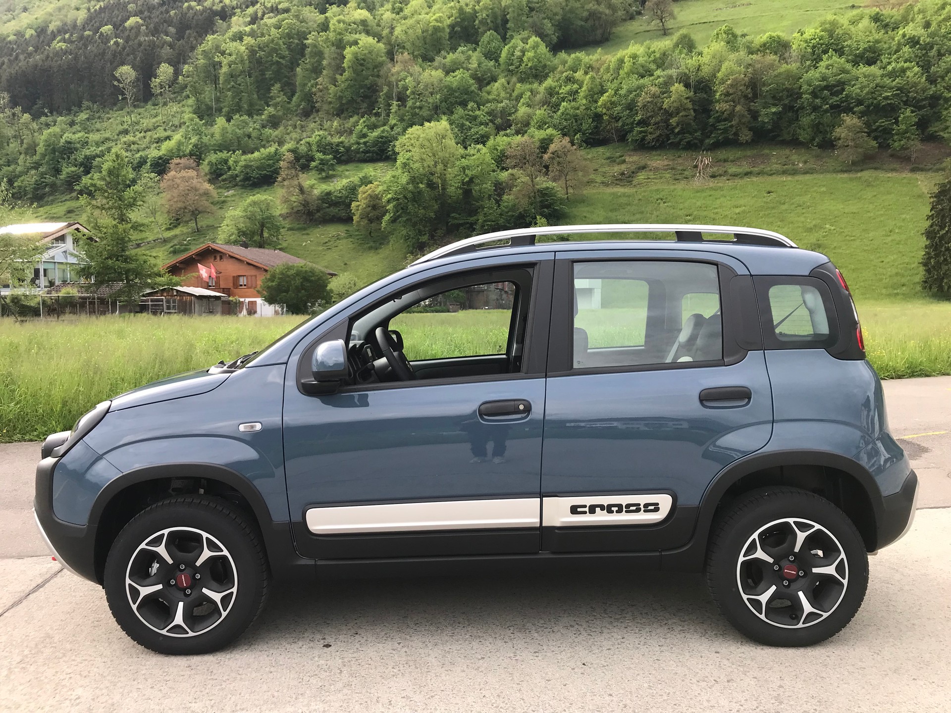 FIAT Panda 0.9 Twinair Turbo Cross 4x4-image-1