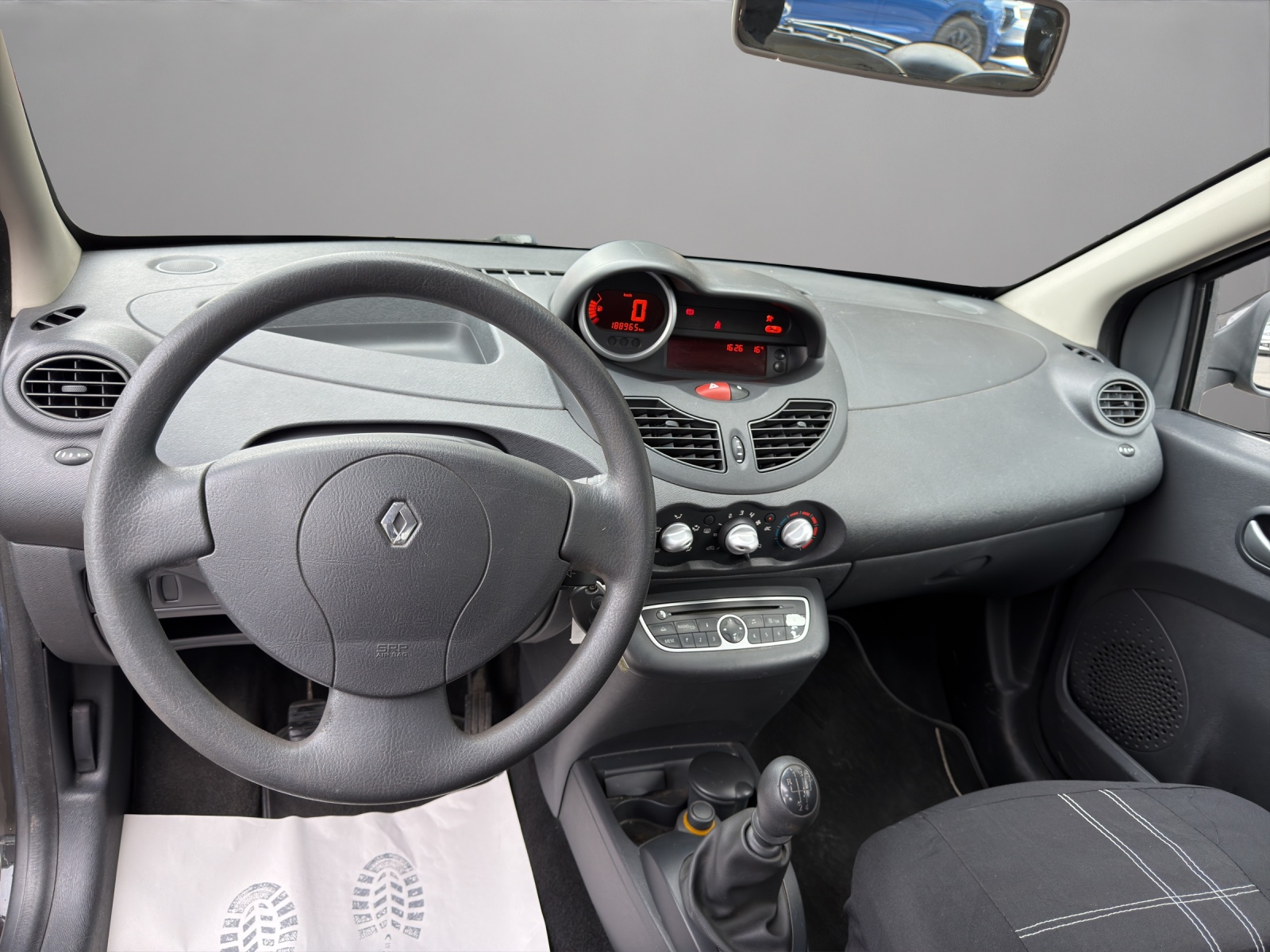 RENAULT Twingo 1.2 16V Expression-image-13