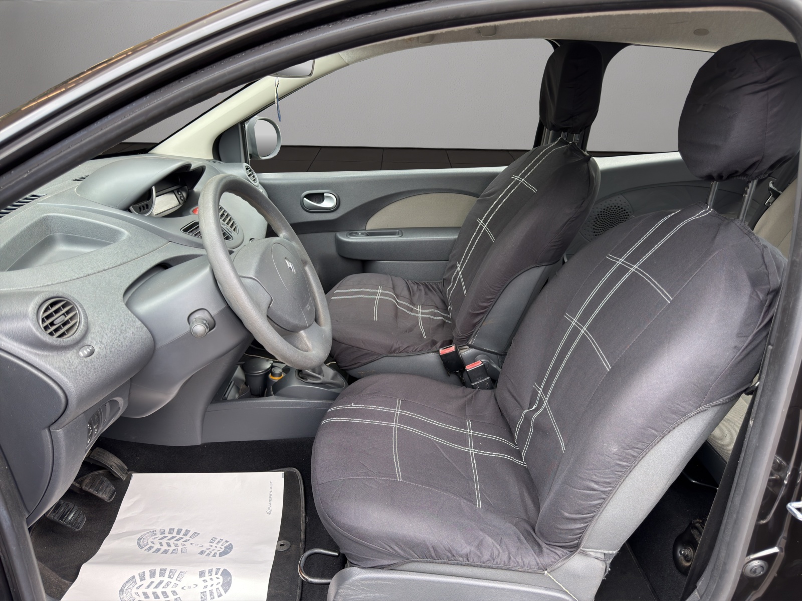 RENAULT Twingo 1.2 16V Expression-image-8