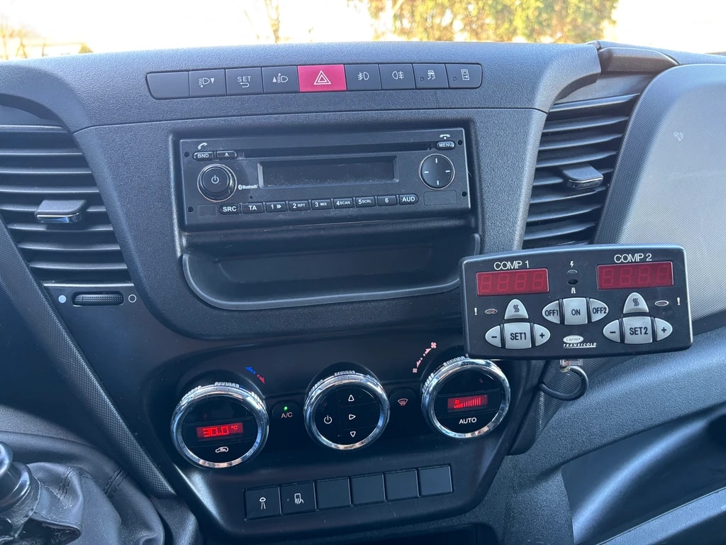 IVECO 35 S 15 D-image-14