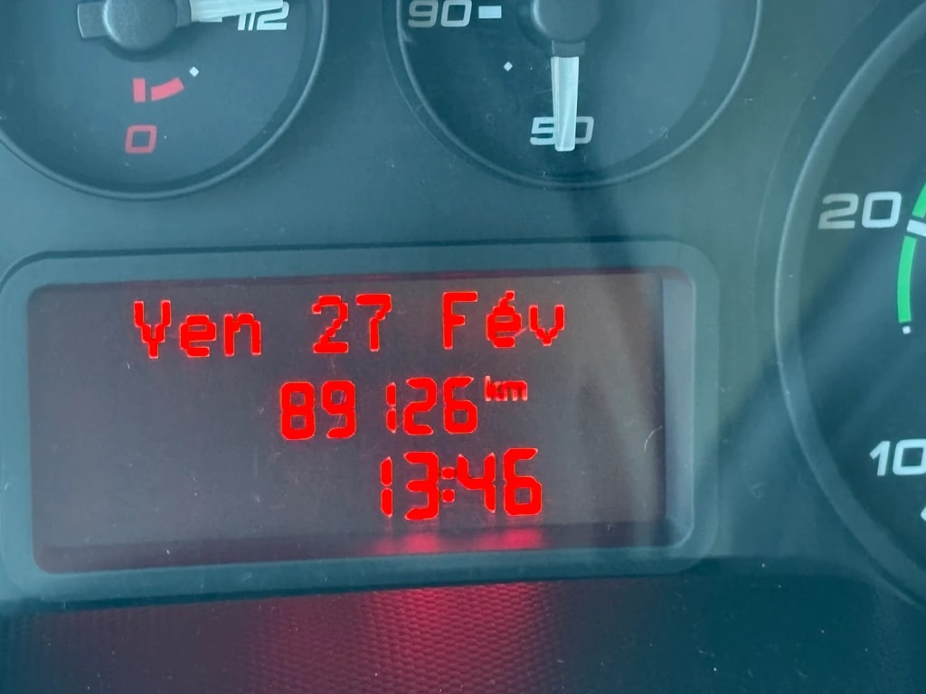 IVECO 35 S 15 D-image-15