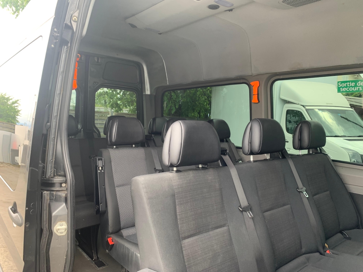 MERCEDES-BENZ Sprinter 315 CDI Standard 12 Plätzer-image-8