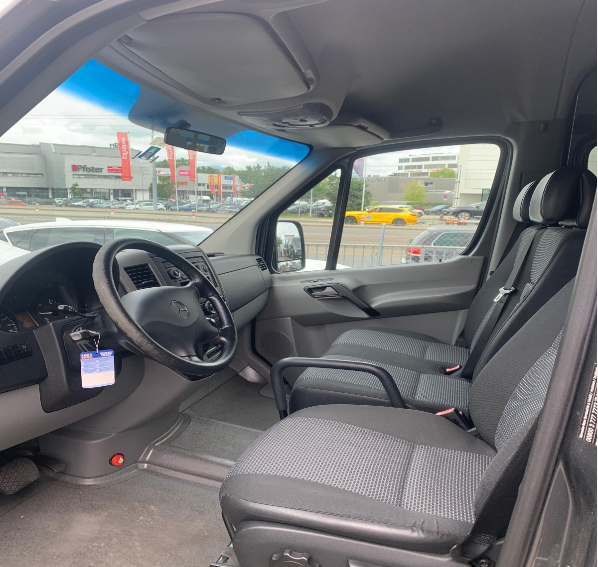 MERCEDES-BENZ Sprinter 315 CDI Standard 12 Plätzer-showroom-element-3