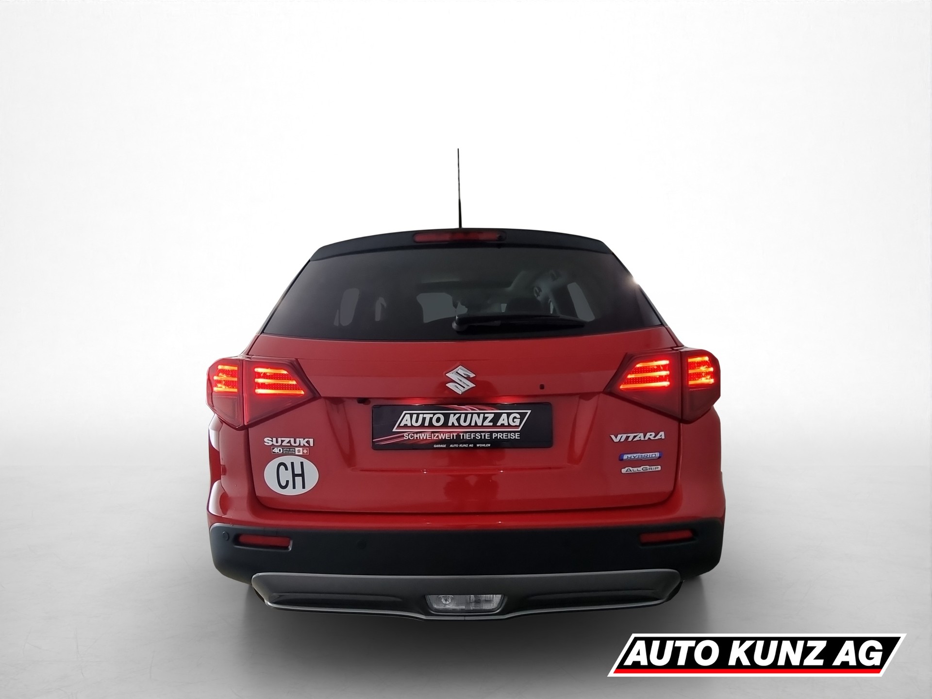 SUZUKI Vitara 1.4 BJT 140PS Compact Top 2017 4x4 Automat-image-4