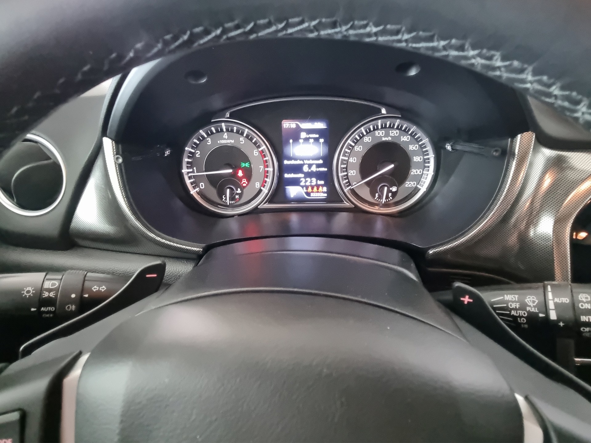SUZUKI Vitara 1.4 BJT 140PS Compact Top 2017 4x4 Automat-image-10