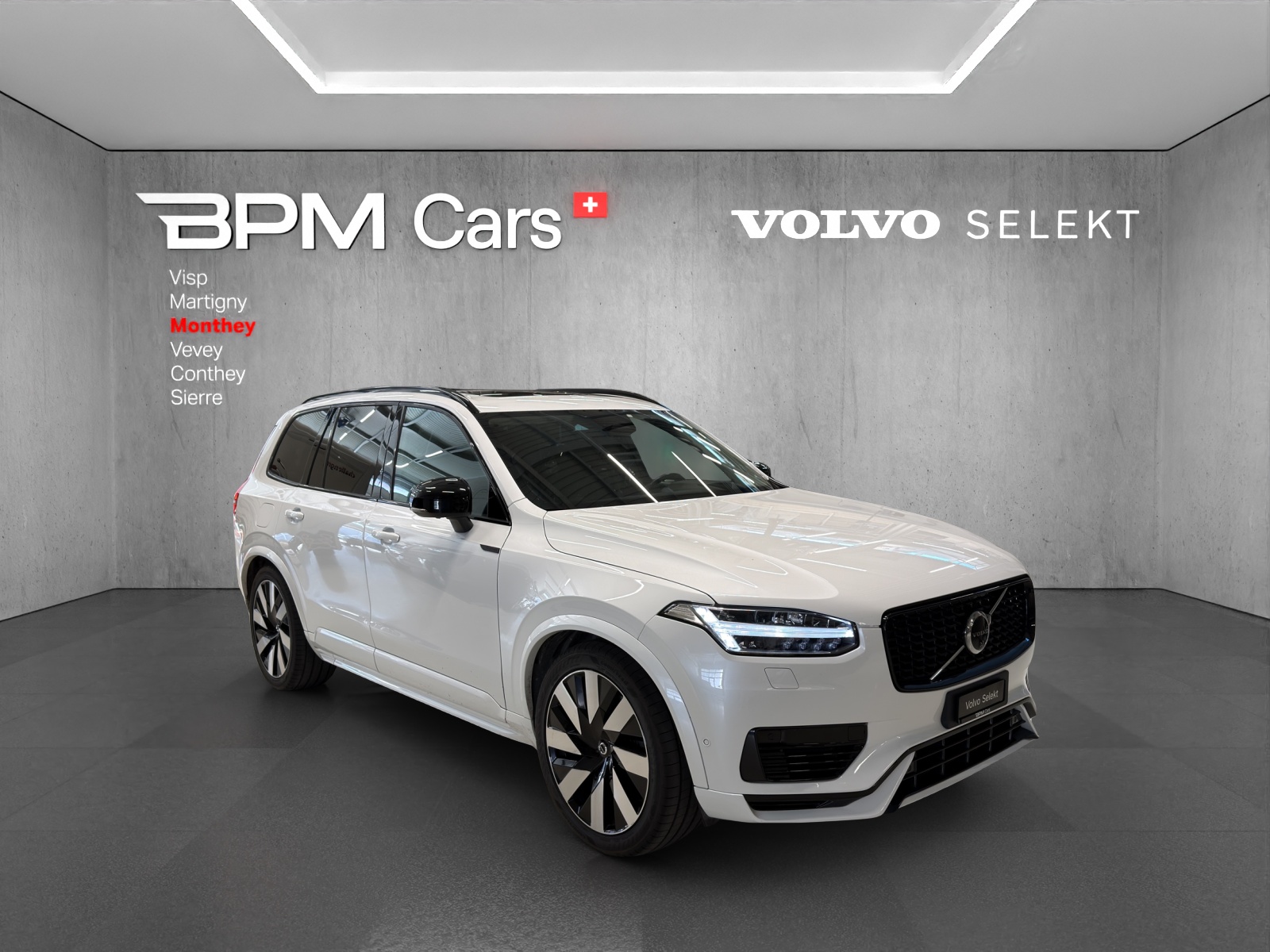 VOLVO XC90 T8 eAWD PluginHybrid Xclusive Dark Geartronic-showroom-element-2