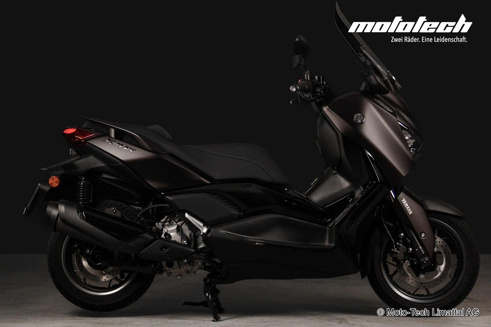 YAMAHA X-Max 300 Tech Max+-image-1
