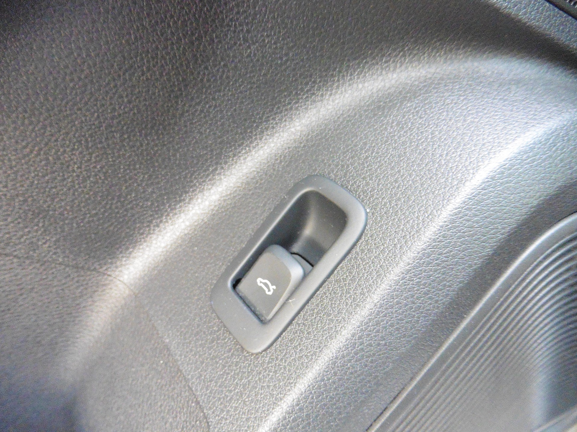 AUDI SQ2 TFSI quattro S-tronic-image-20