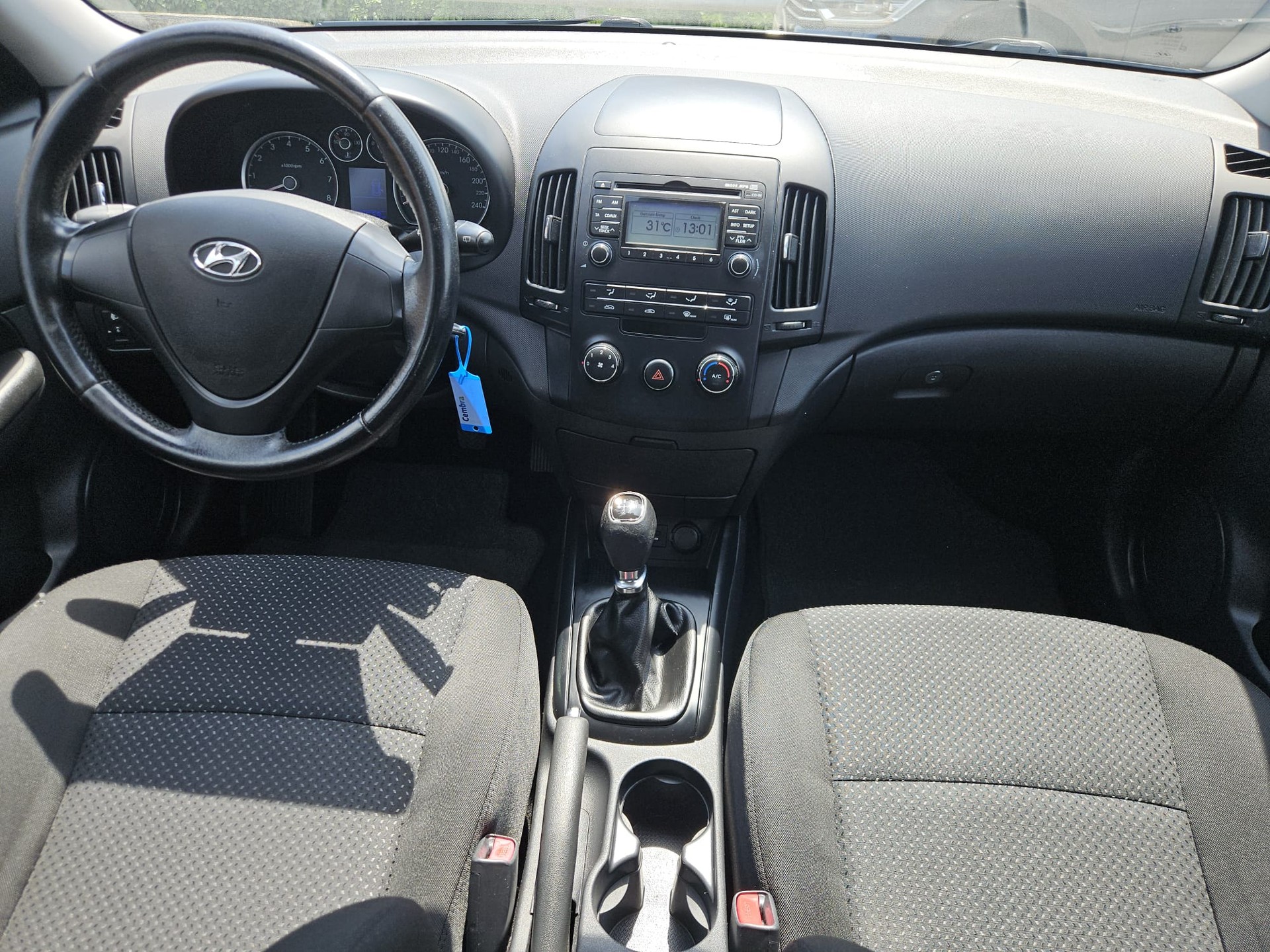 HYUNDAI i30 1.4 Comfort-image-7