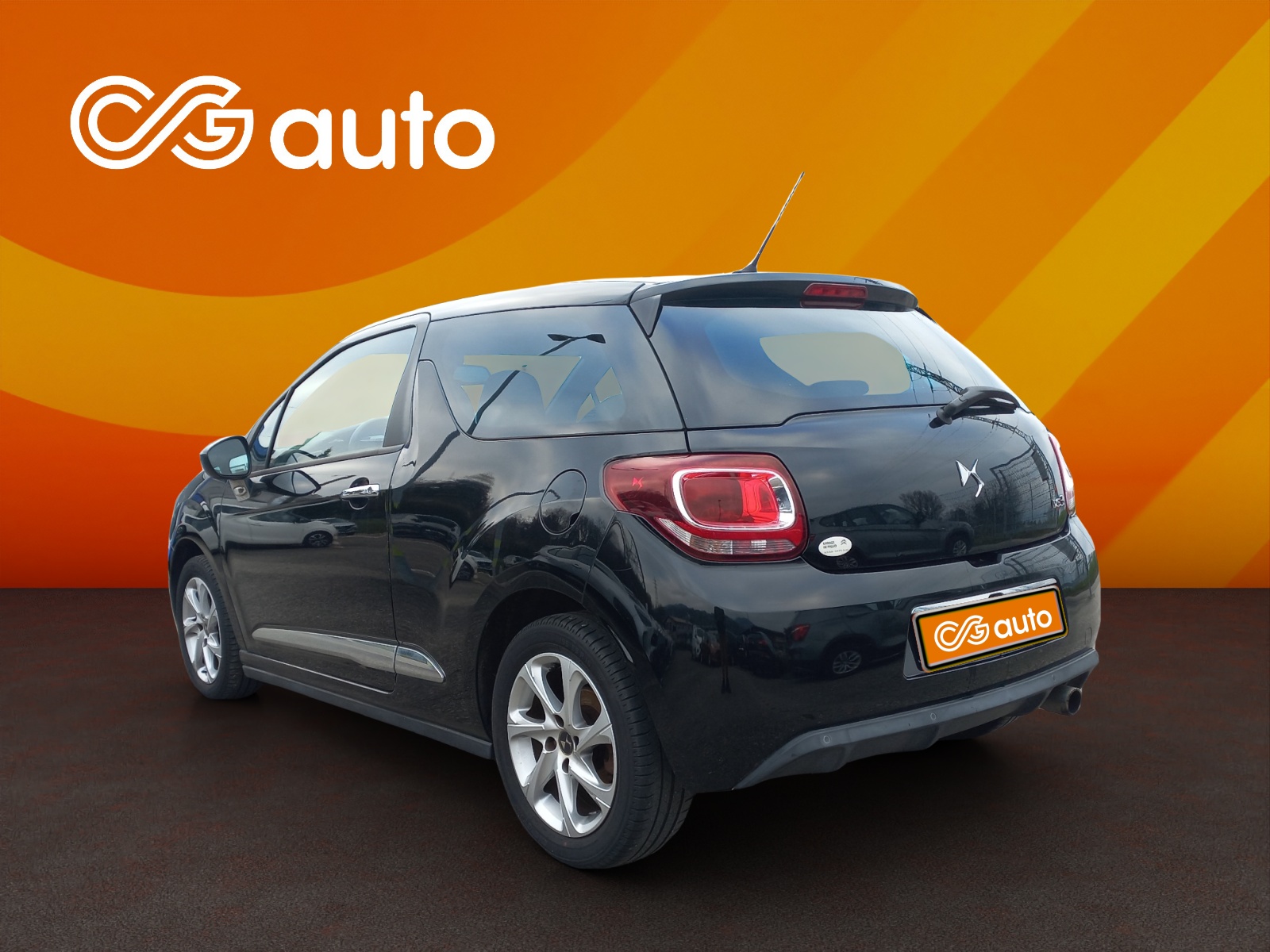 DS AUTOMOBILES DS 3 1.2 PureTech SO Chic-image-5