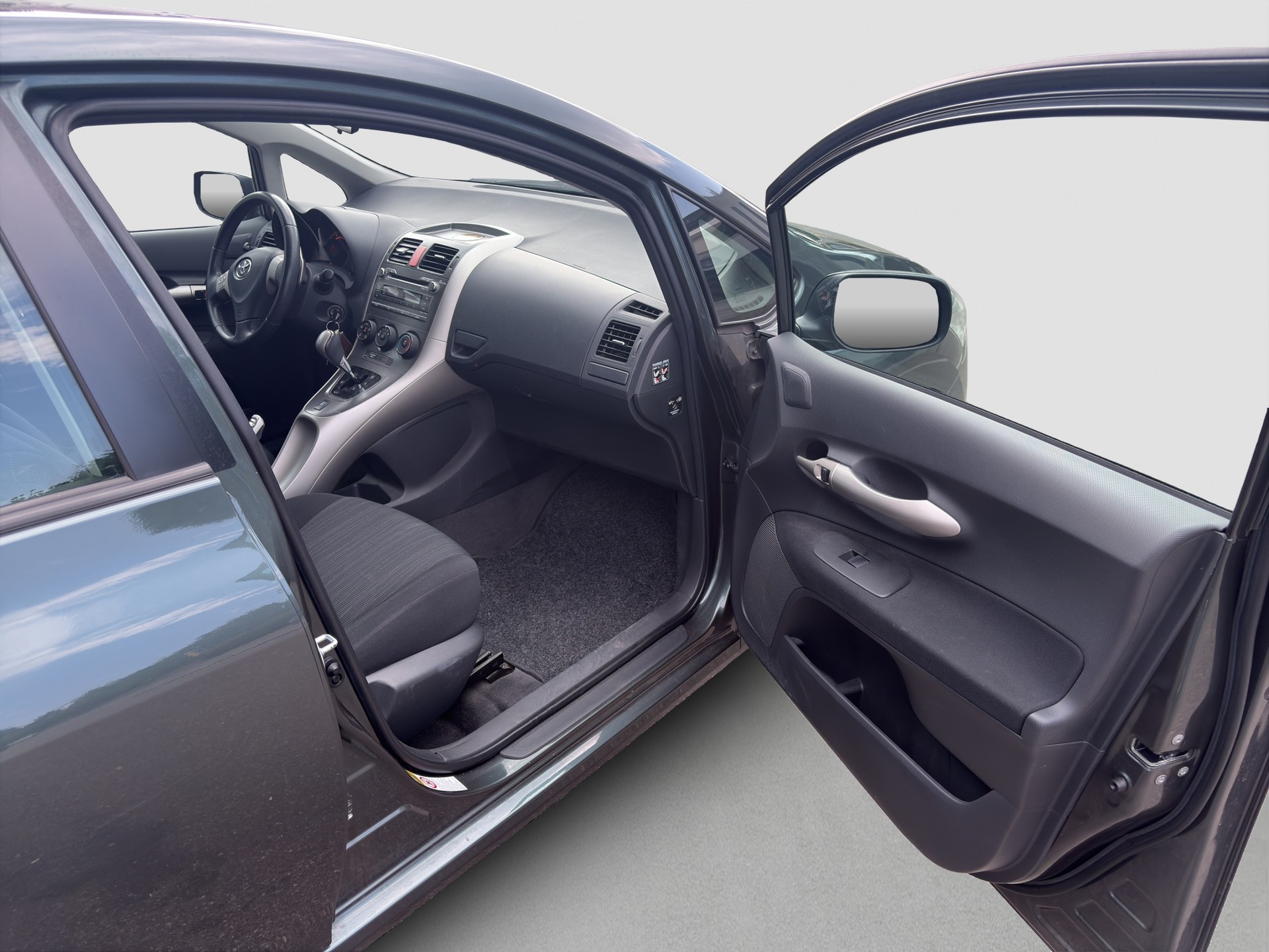 TOYOTA Auris 1.6 Linea Luna MultiMode-image-17