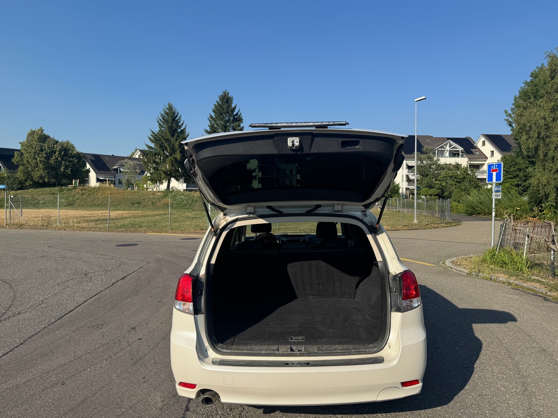 SUBARU Legacy 2.5i Swiss S AWD Lineartronic-image-6