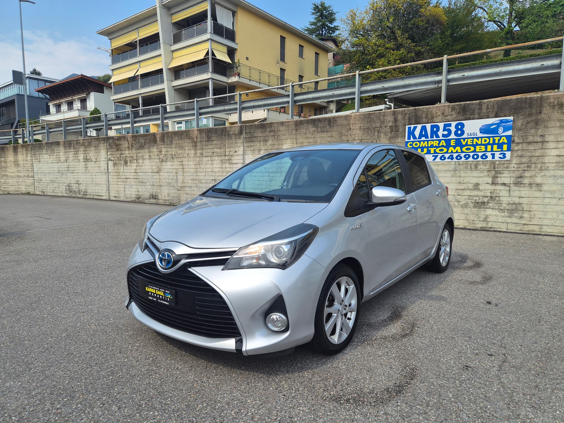 TOYOTA Yaris 1.5 VVT-i Hybrid Trend e-CVT