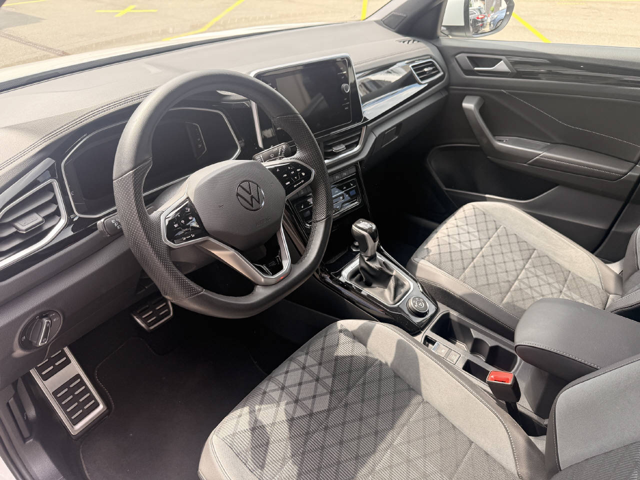 VW T-Roc 2.0 TSI R-Line DSG 4motion-image-7