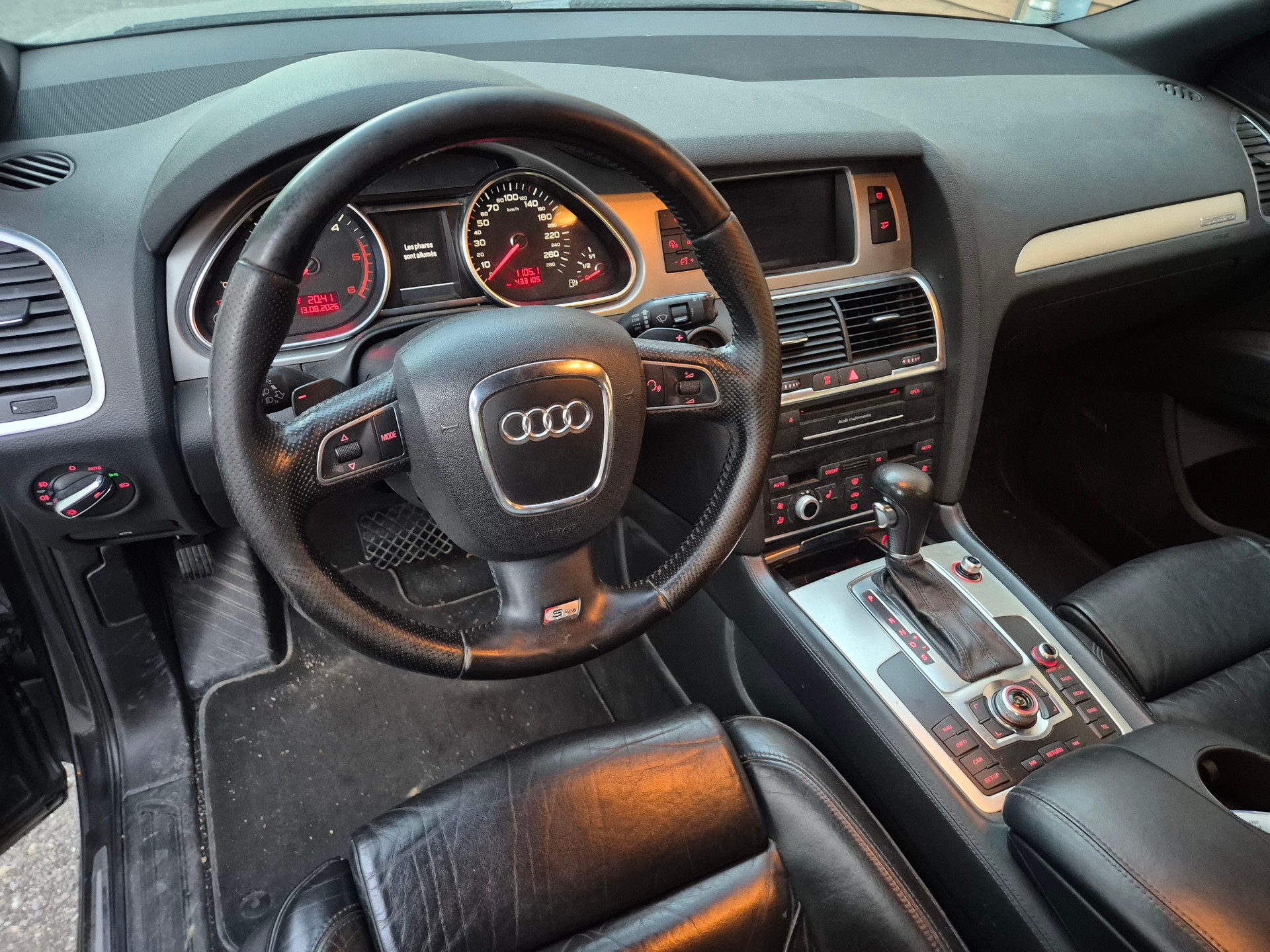 AUDI Q7 3.0 TDI addBlue quattro tiptronic *S Line*-image-6