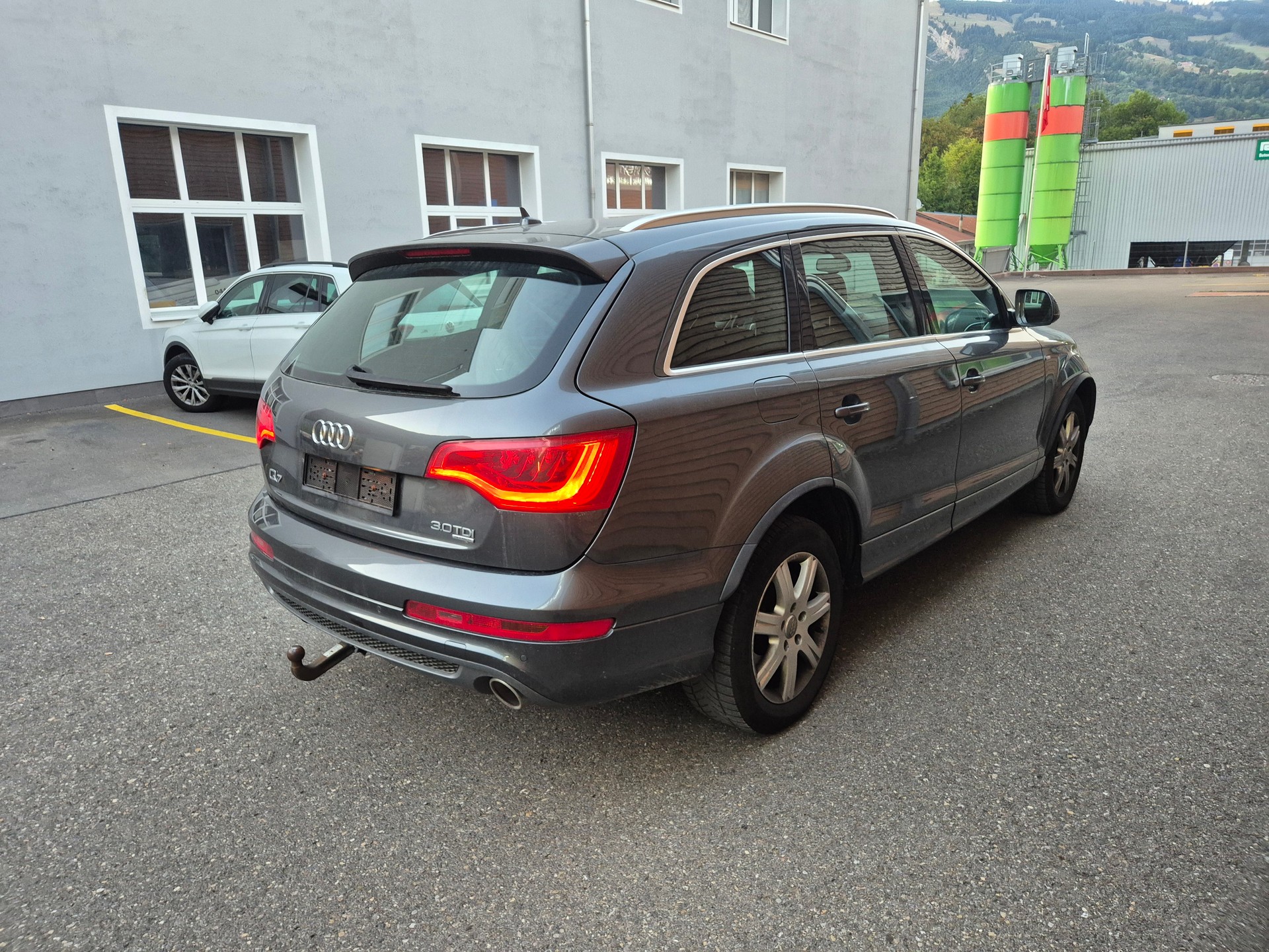 AUDI Q7 3.0 TDI addBlue quattro tiptronic *S Line*-image-3
