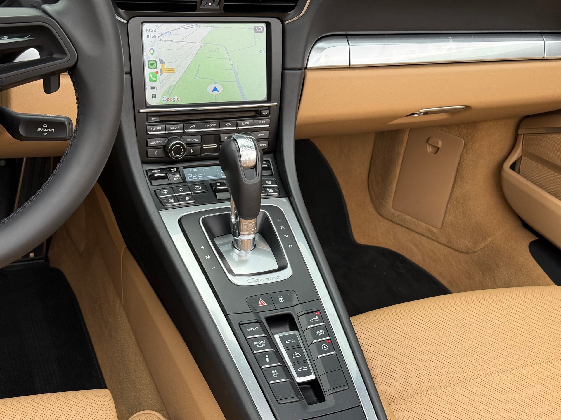 PORSCHE 911 Cabrio Carrera 4S PDK-image-14