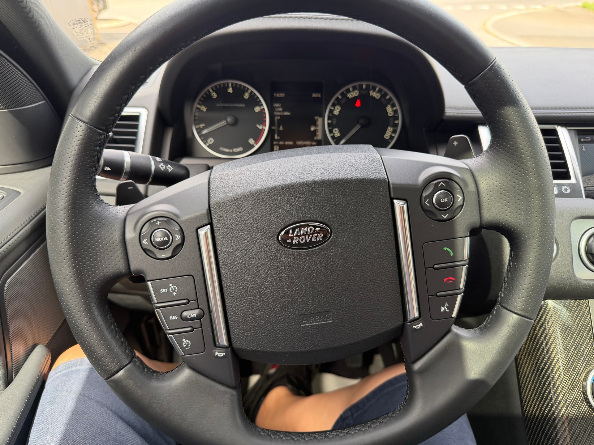 LAND ROVER Range Rover Sport 5.0 V8 SC Automatic-image-37
