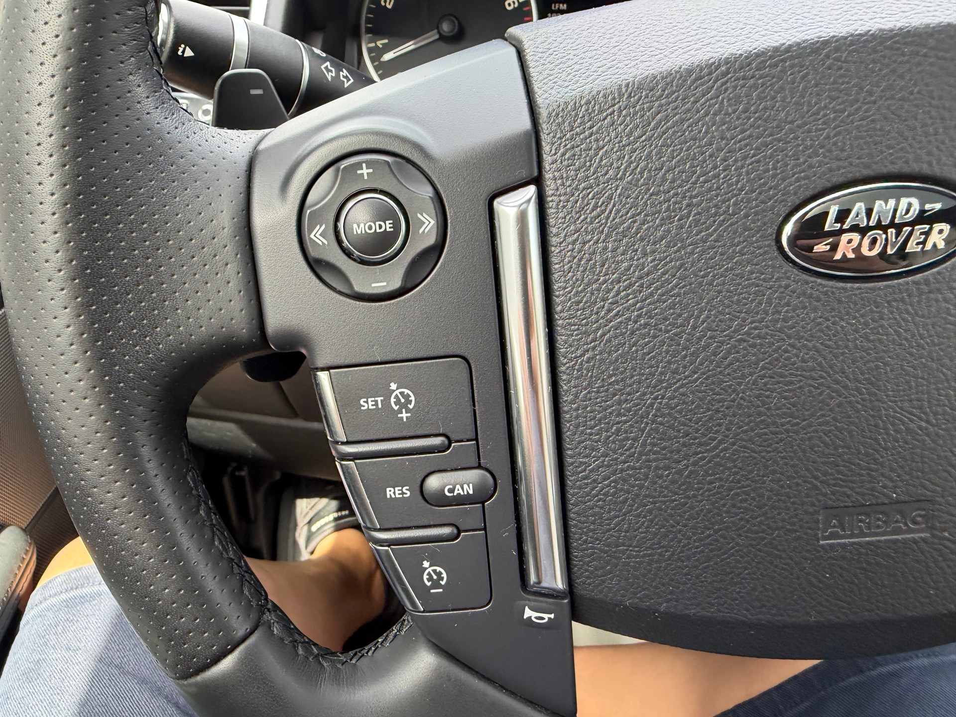 LAND ROVER Range Rover Sport 5.0 V8 SC Automatic-image-38