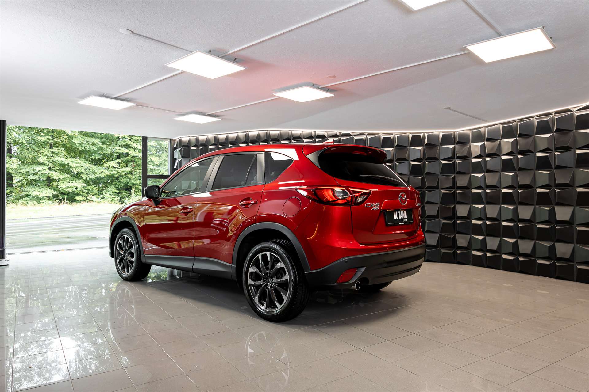MAZDA CX-5 2.2 D HP Revolution AWD Automatic-showroom-element-2