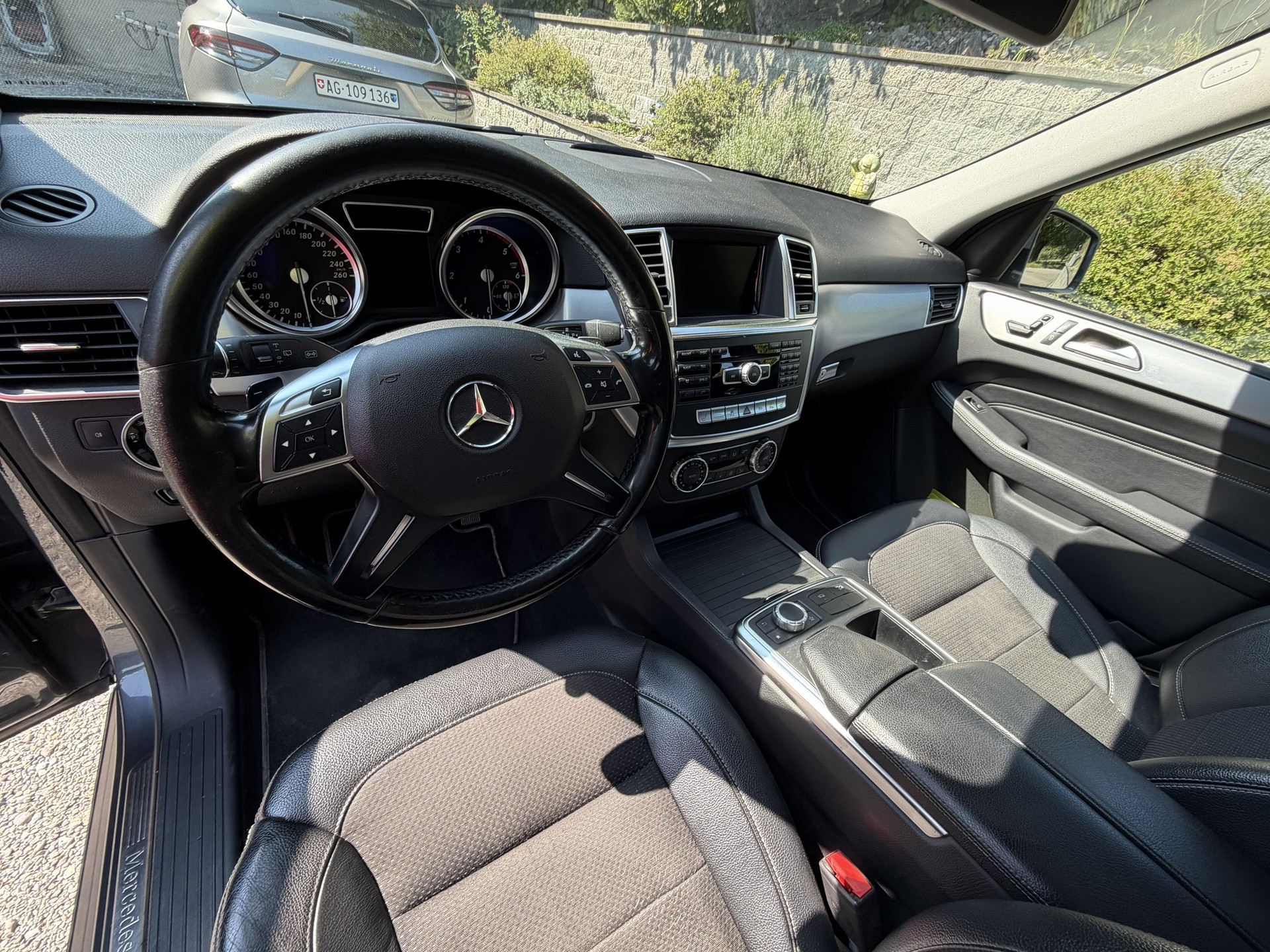 MERCEDES-BENZ ML 350 CDI BlueTec 4Matic-image-4